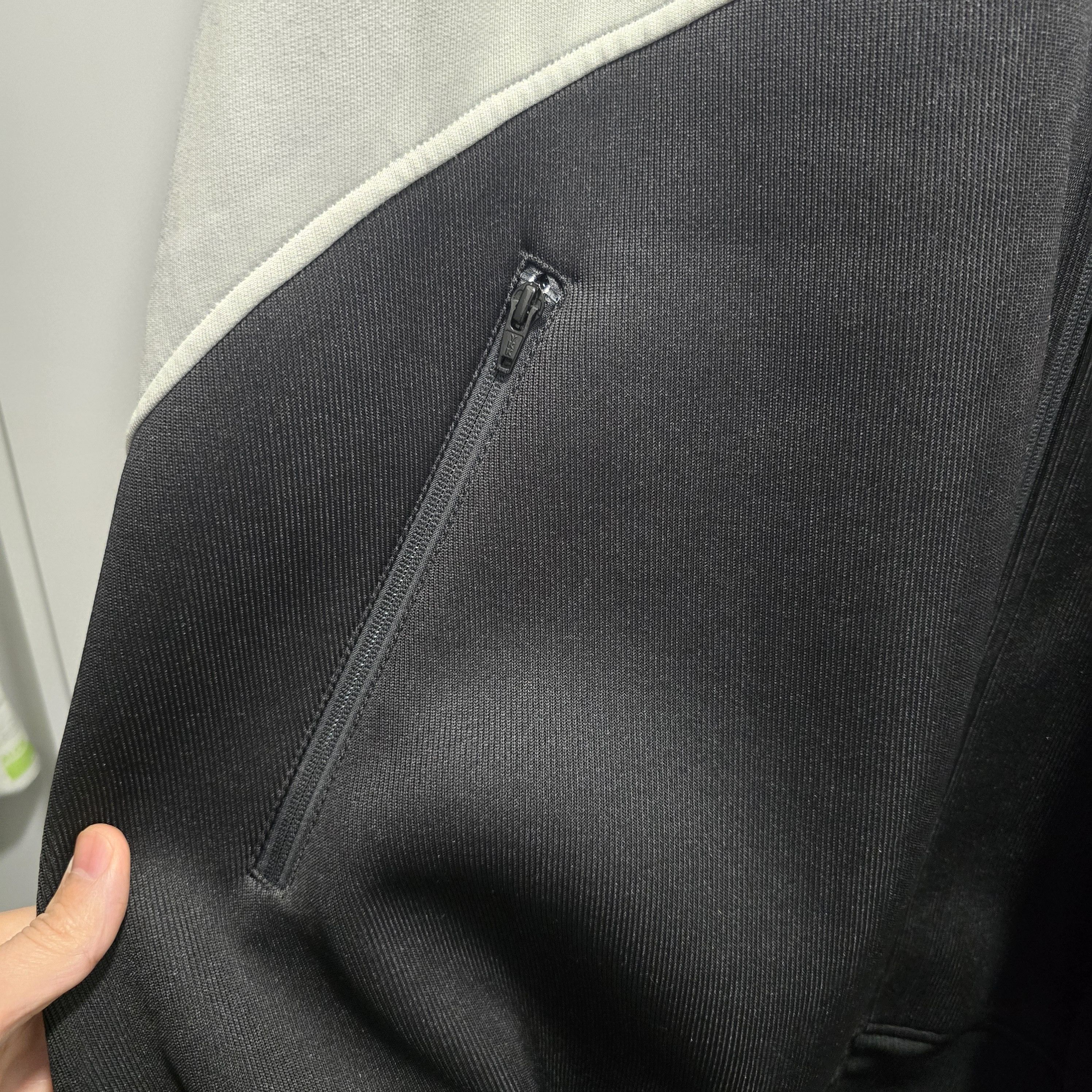 Adidas × Y-3 Adidas Y-3 Oversized Track Jacket – RARE Size US M / EU 48-50 / 2 - 7 Thumbnail