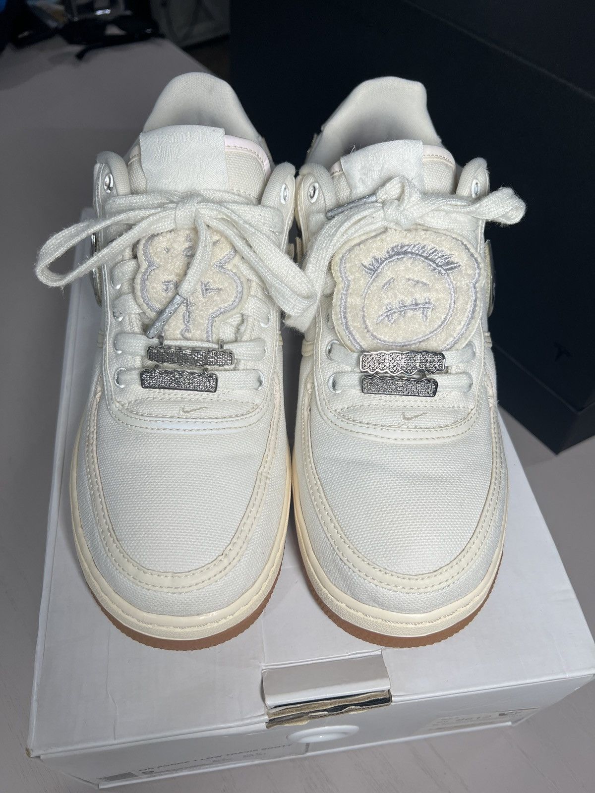 Nike × Travis Scott Travis Scott Air Force 1 Sail Size US 9 / EU 42 - 4 Thumbnail