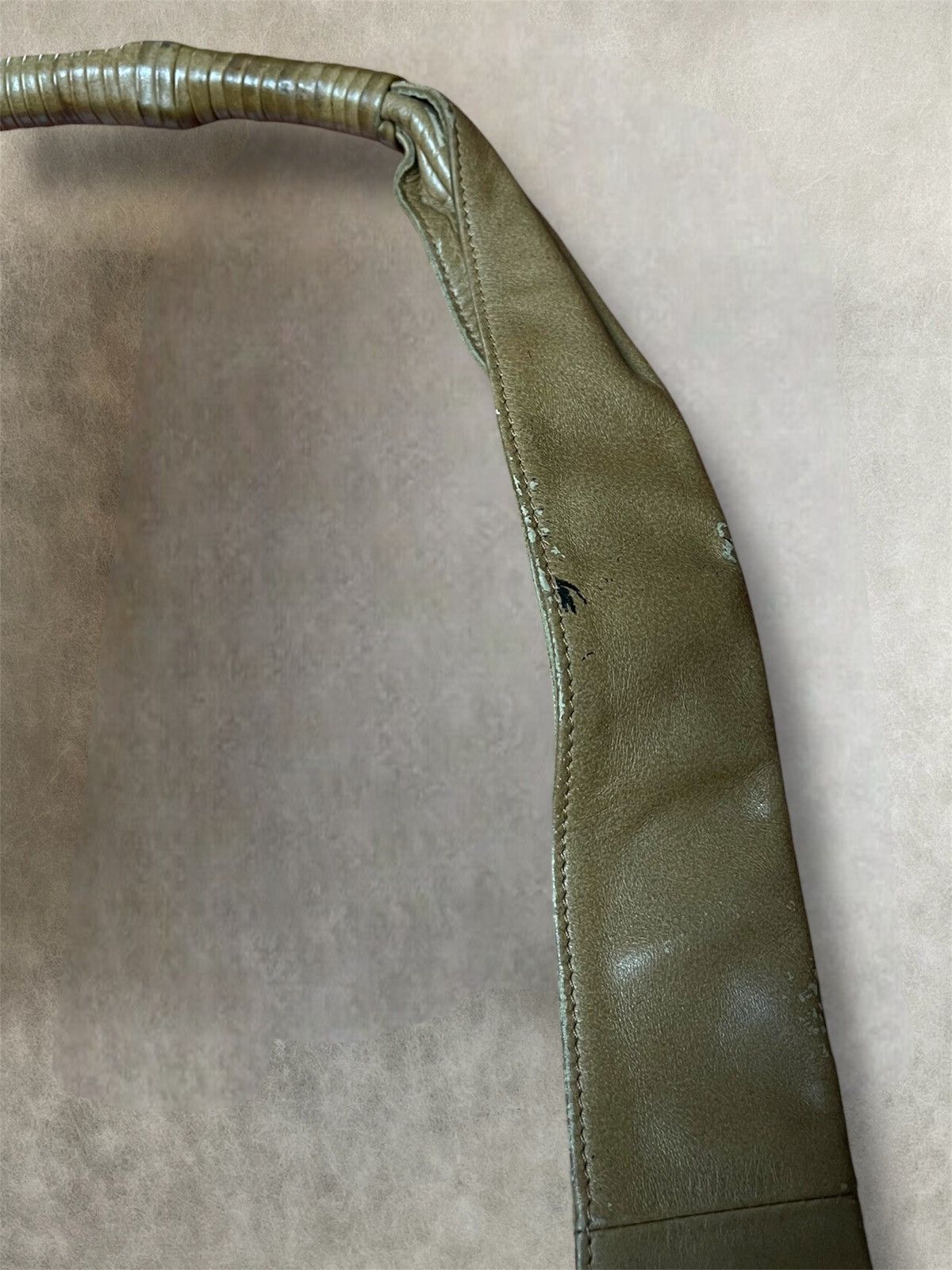 Other AW2002 Vievienne tam tan leather crossbody/hobo bag Size ONE SIZE - 8 Thumbnail
