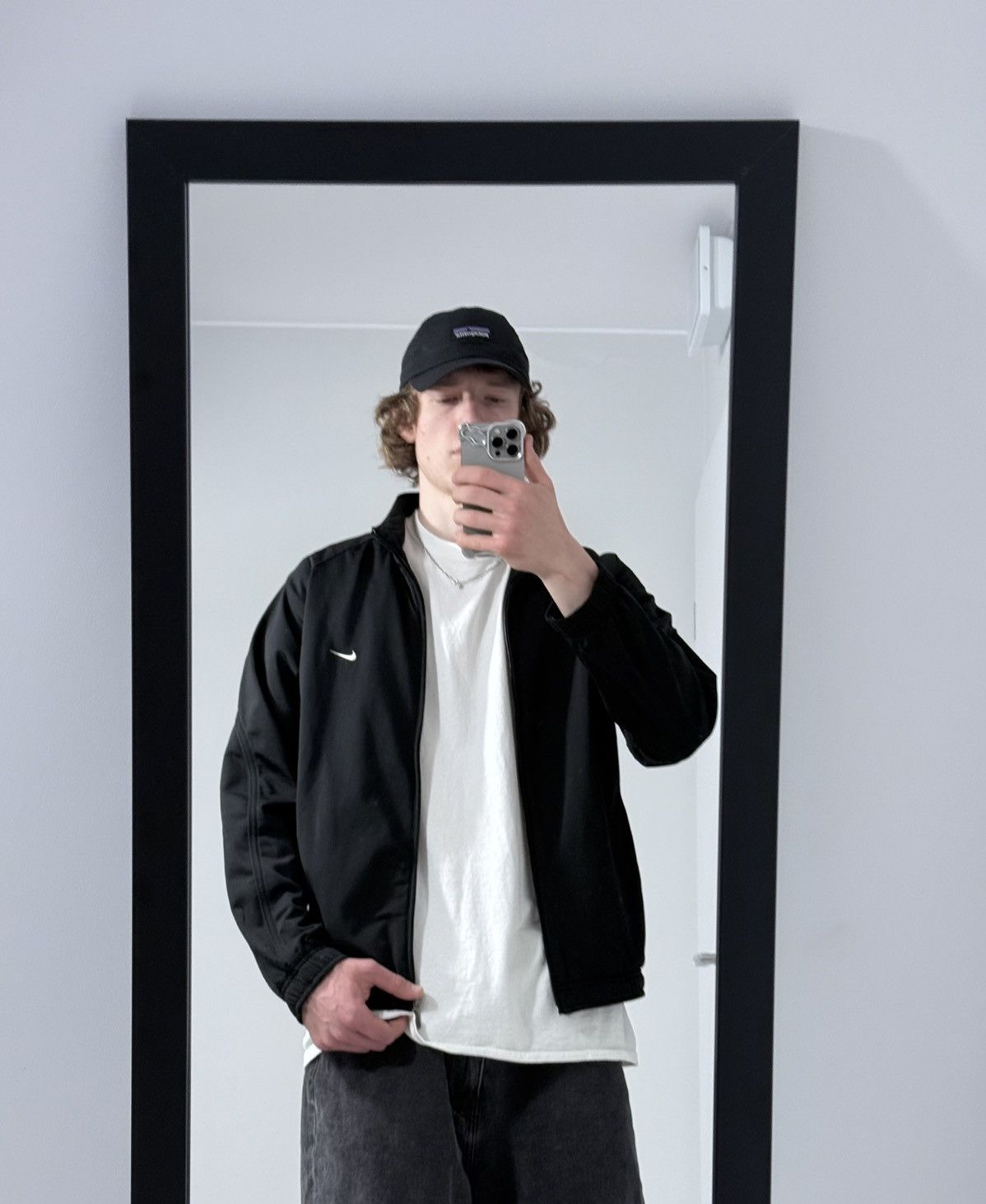 Nike Vintage Nike 90s streetwear oversize zip jacket Size US L / EU 52-54 / 3 - 1 Thumbnail