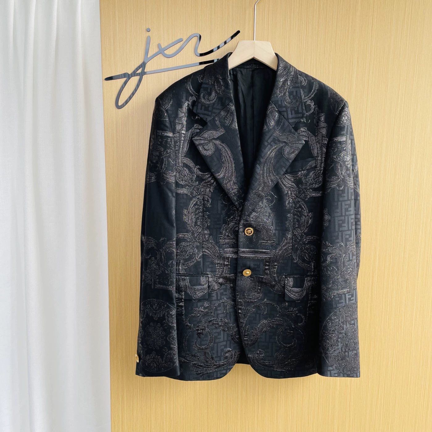 Versace Versace x FENDI Runway Men's Black 44 Suit Unused Size 44R - 1 Thumbnail