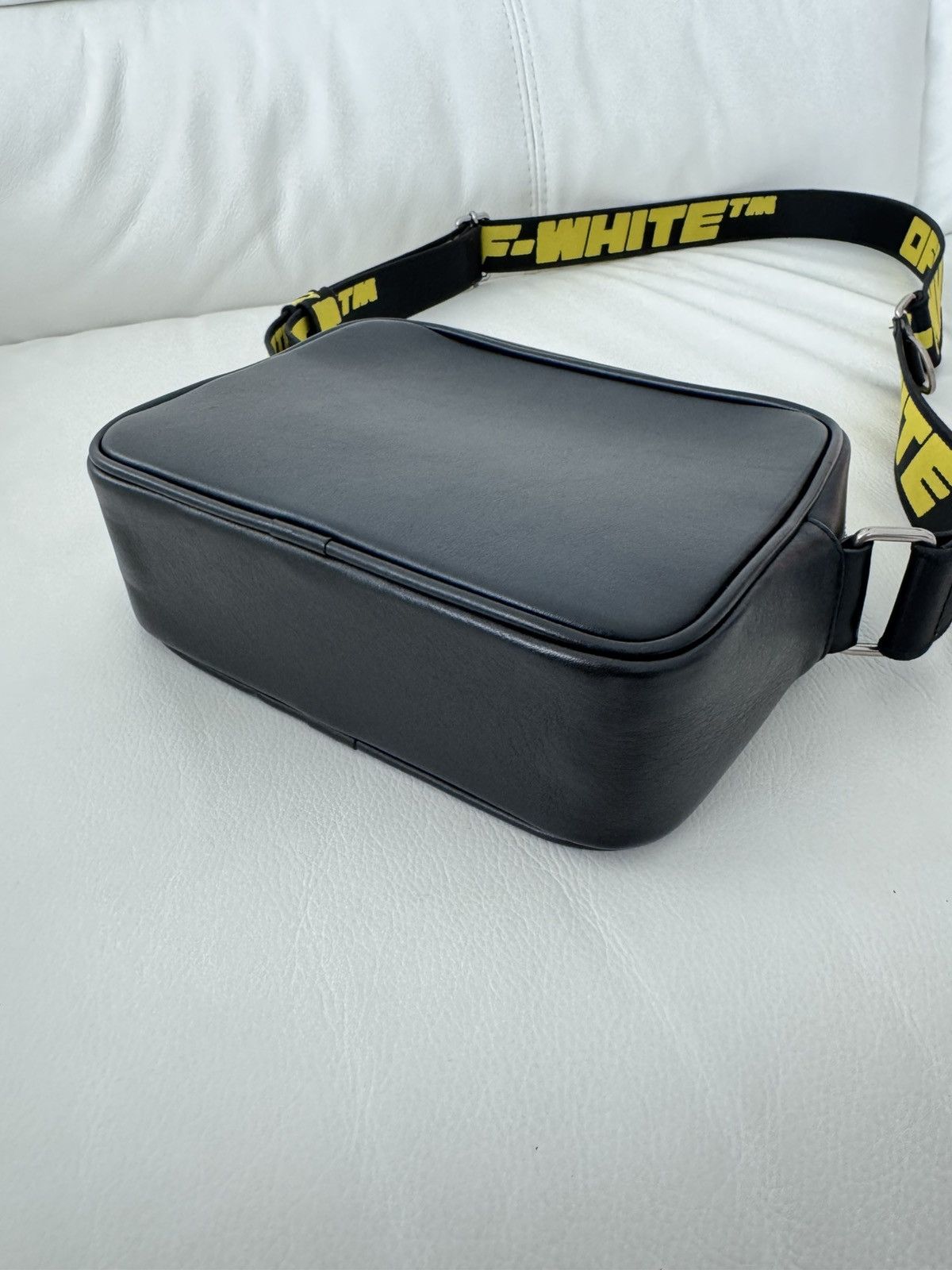 Off-White Off-White Hard Core Leather Crossbody Bag Size ONE SIZE - 7 Thumbnail