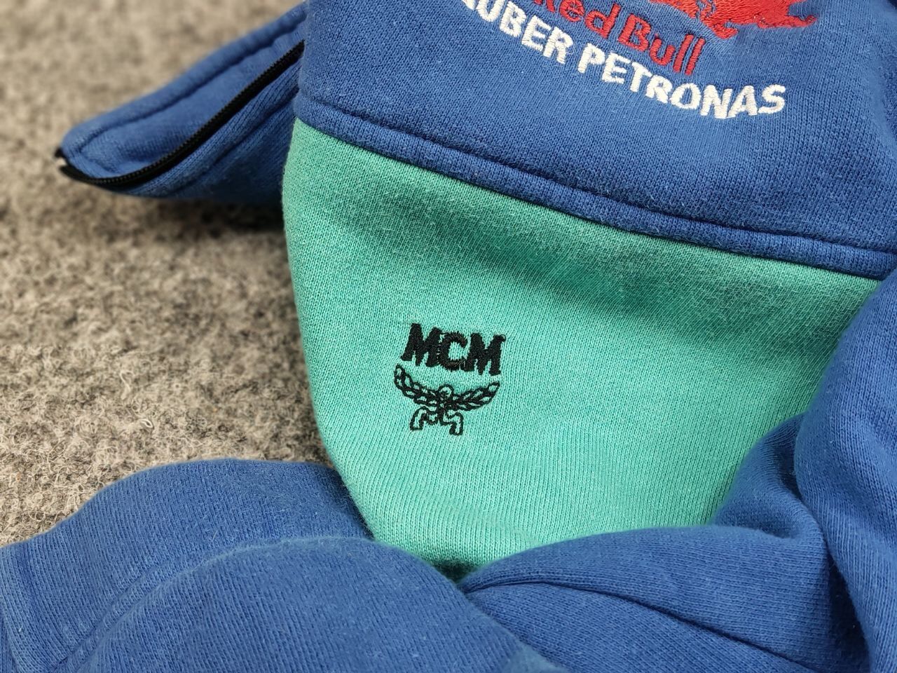 MCM Rare Vintage 80's MCM Sauber Petronas Formula Sweatshirt Size US M / EU 48-50 / 2 - 17 Thumbnail