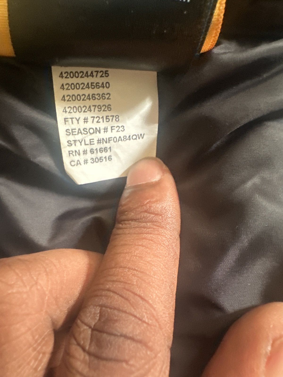The North Face 700 nuptse Size US M / EU 48-50 / 2 - 6 Thumbnail