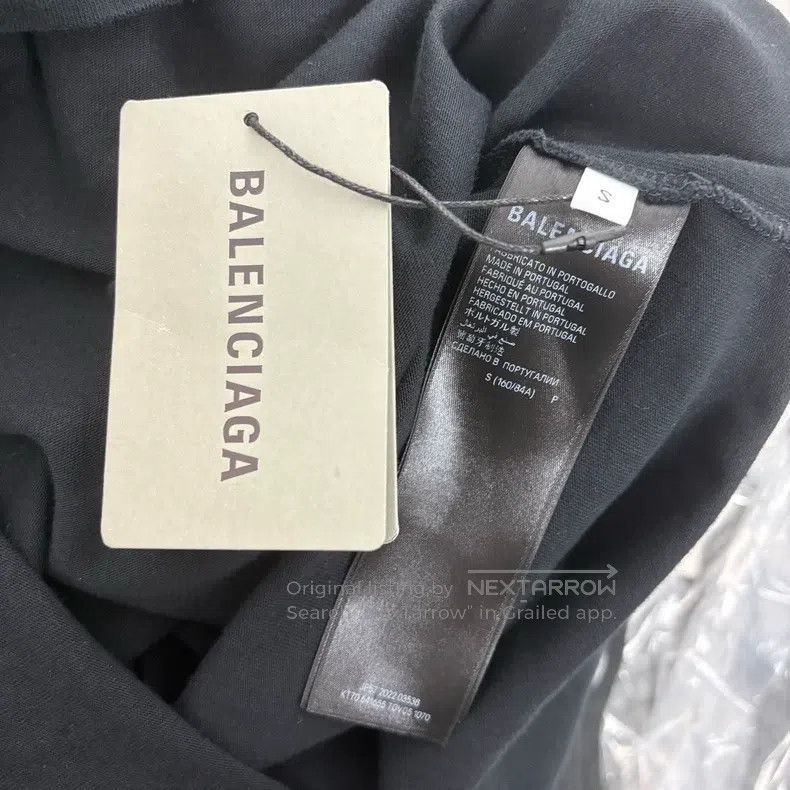 Balenciaga Balenciaga Faded Graffiti Spray Short Sleeve Size US S / EU 44-46 / 1 - 4 Thumbnail