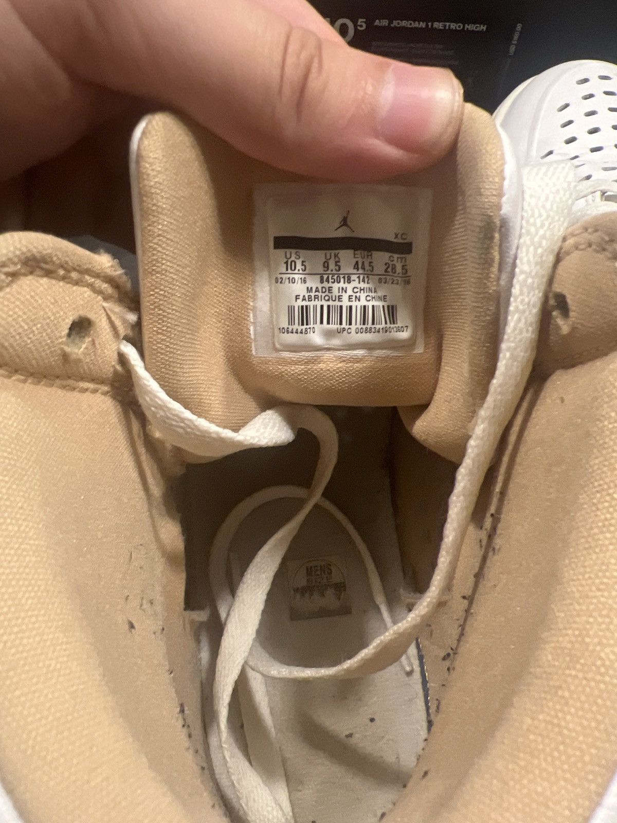 Jordan Brand × Nike Jordan 1 Retro White Vachetta Tan Size US 10.5 / EU 43-44 - 6 Thumbnail