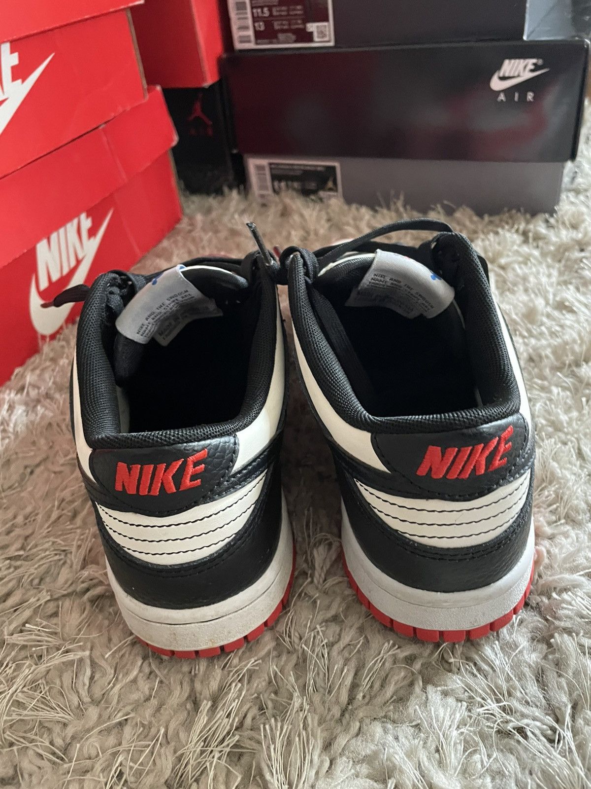 Nike NBA x Nike Dunk Low EMB GS 75 anniversary Bull Size US 5.5 / EU 38 - 6 Thumbnail
