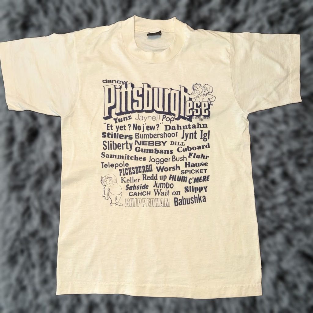 Vintage VINTAGE Pittsburghese T Shirt Slang Graphic Tee Size Medium Pittsburgh Yinz Pop Mens Graphic Tee Size US M / EU 48-50 / 2 - 1 Thumbnail