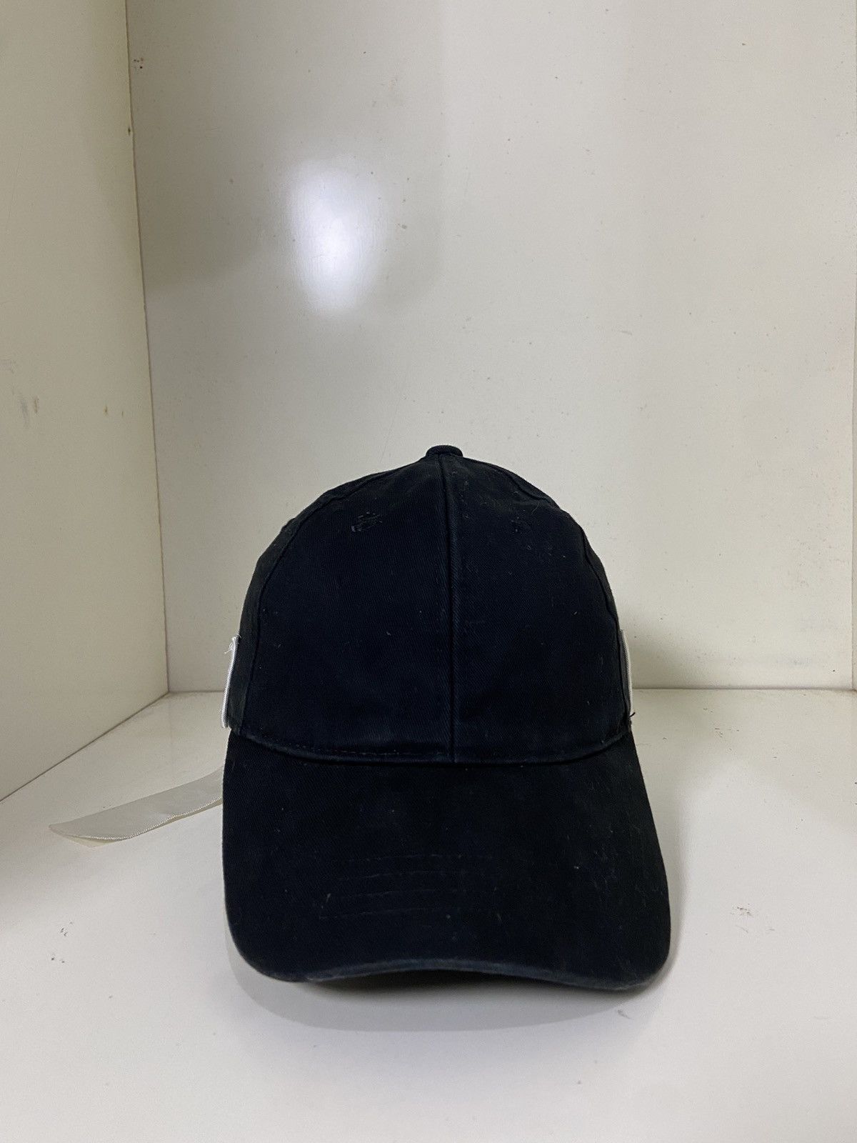 Designer × Zara Zara Japanese style repper hat with strap at the back Size ONE SIZE - 5 Thumbnail