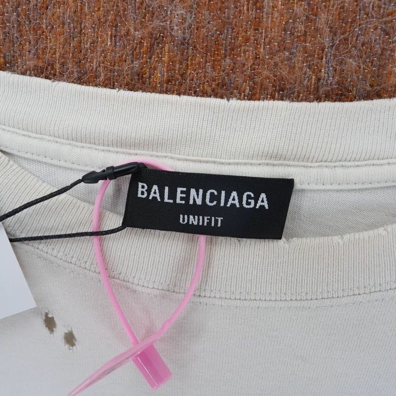 Balenciaga Balenciaga Text destruction short sleeve Size US S / EU 44-46 / 1 - 5 Thumbnail