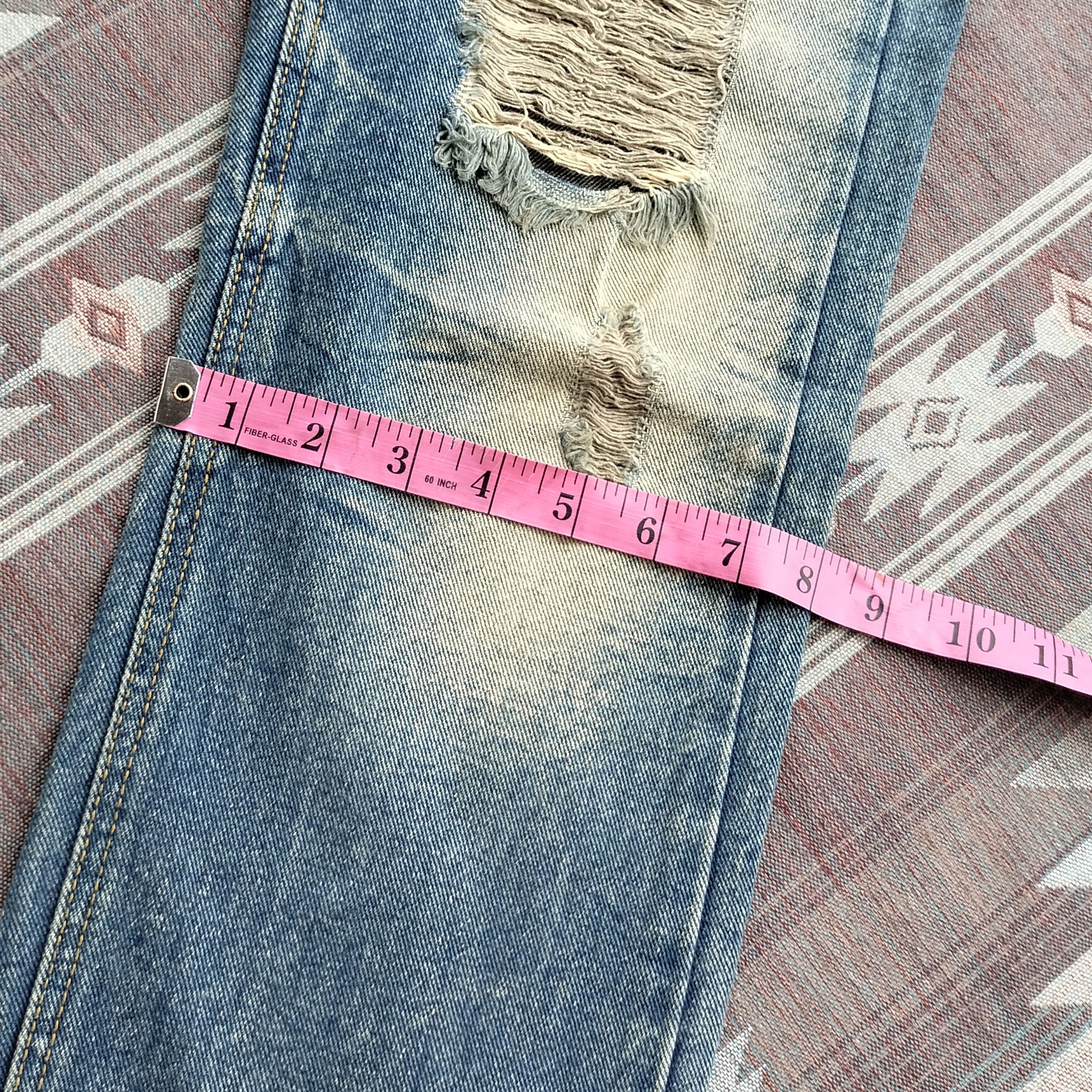 Tornado Mart Example mud wash distressed denim Size US 33 - 11 Thumbnail
