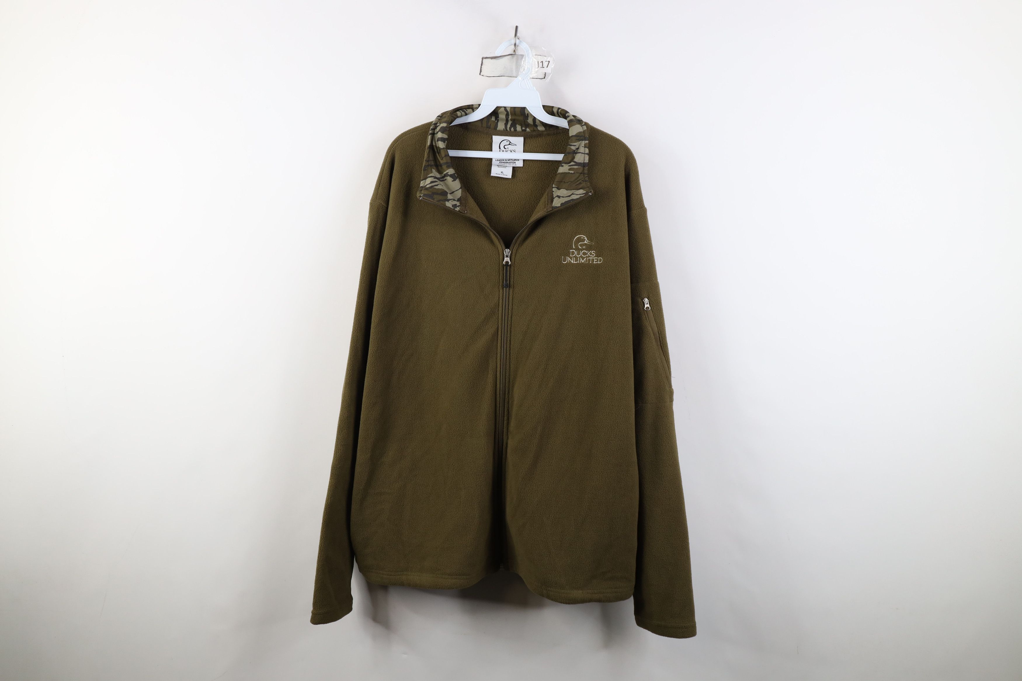 Vintage Vintage Ducks Unlimited Camouflage Full Zip Fleece Jacket Size US XL / EU 56 / 4 - 1 Thumbnail