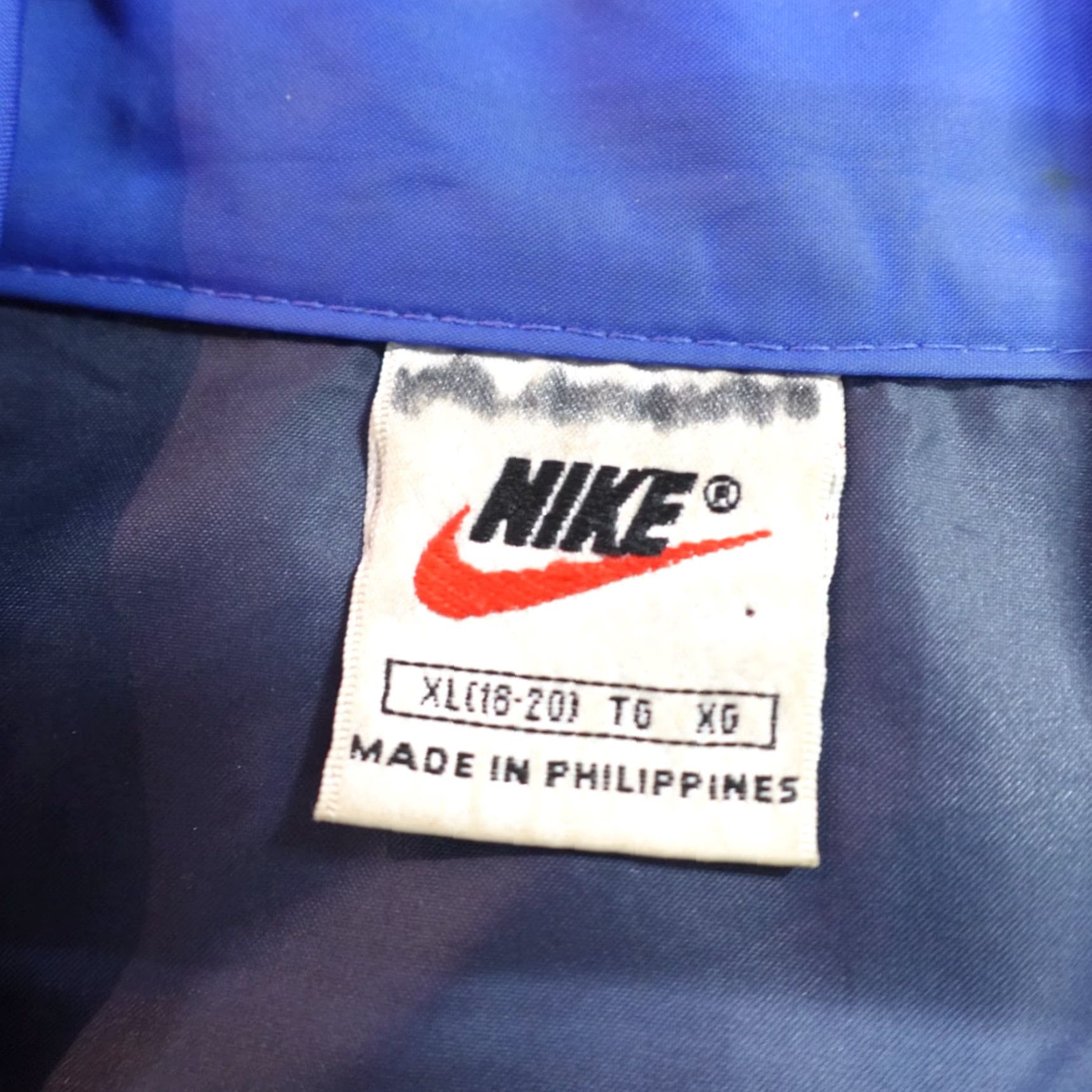 Nike VINTAGE Nike Jacket XL Blue Yellow Full Zip Windbreaker Gray Tag Mens Size US XL / EU 56 / 4 - 3 Thumbnail