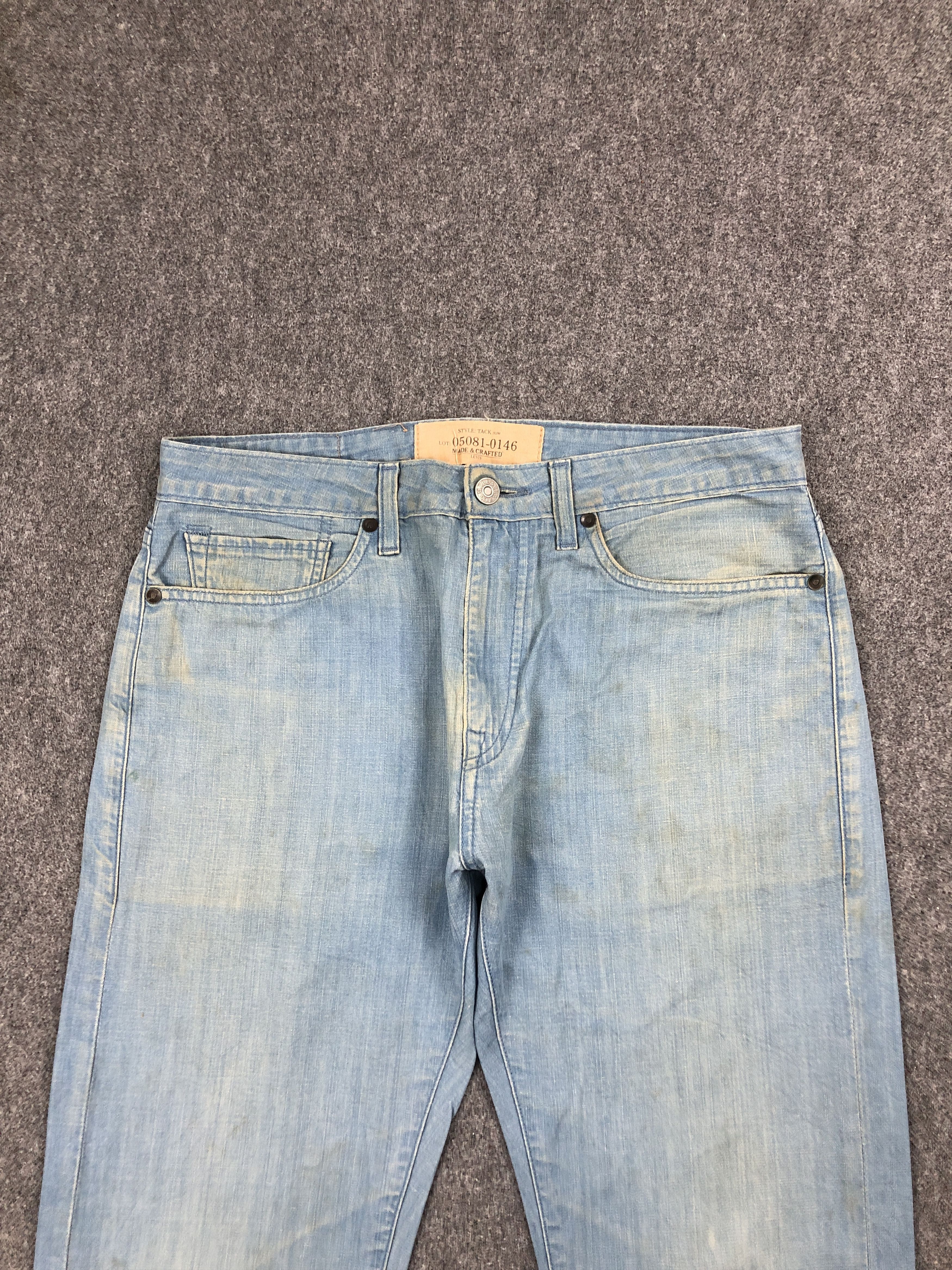 Levi's Vintage Levis Black Tab Made Crafted Light Wash Jeans DP2473 Size US 31 - 2 Thumbnail