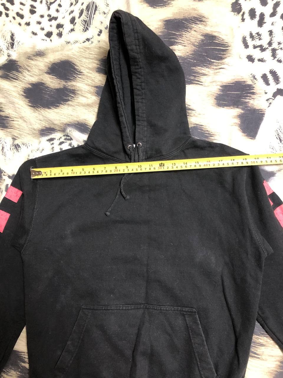 XO XO black hoodie vintage crazy Y2K big logo streetwear Size US M / EU 48-50 / 2 - 13 Thumbnail