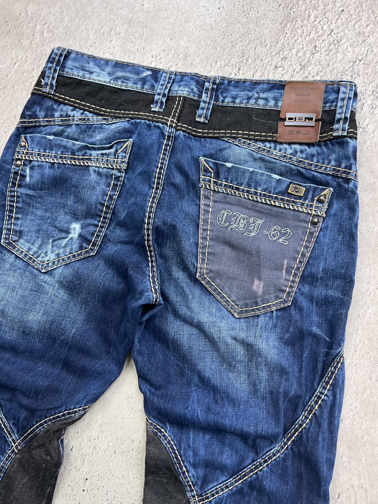 Hysteric Glamour × Japanese Brand # JUNYA WATANABE BALENCIAGA STYLE DISTRESSED JEANS Size US 32 / EU 48 - 15 Thumbnail