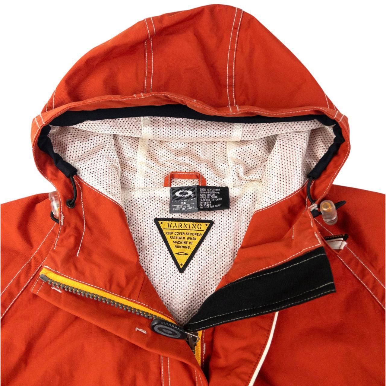 Oakley Vintage Oakley Zip Up Snowboarding Jacket Size S Size US S / EU 44-46 / 1 - 3 Thumbnail