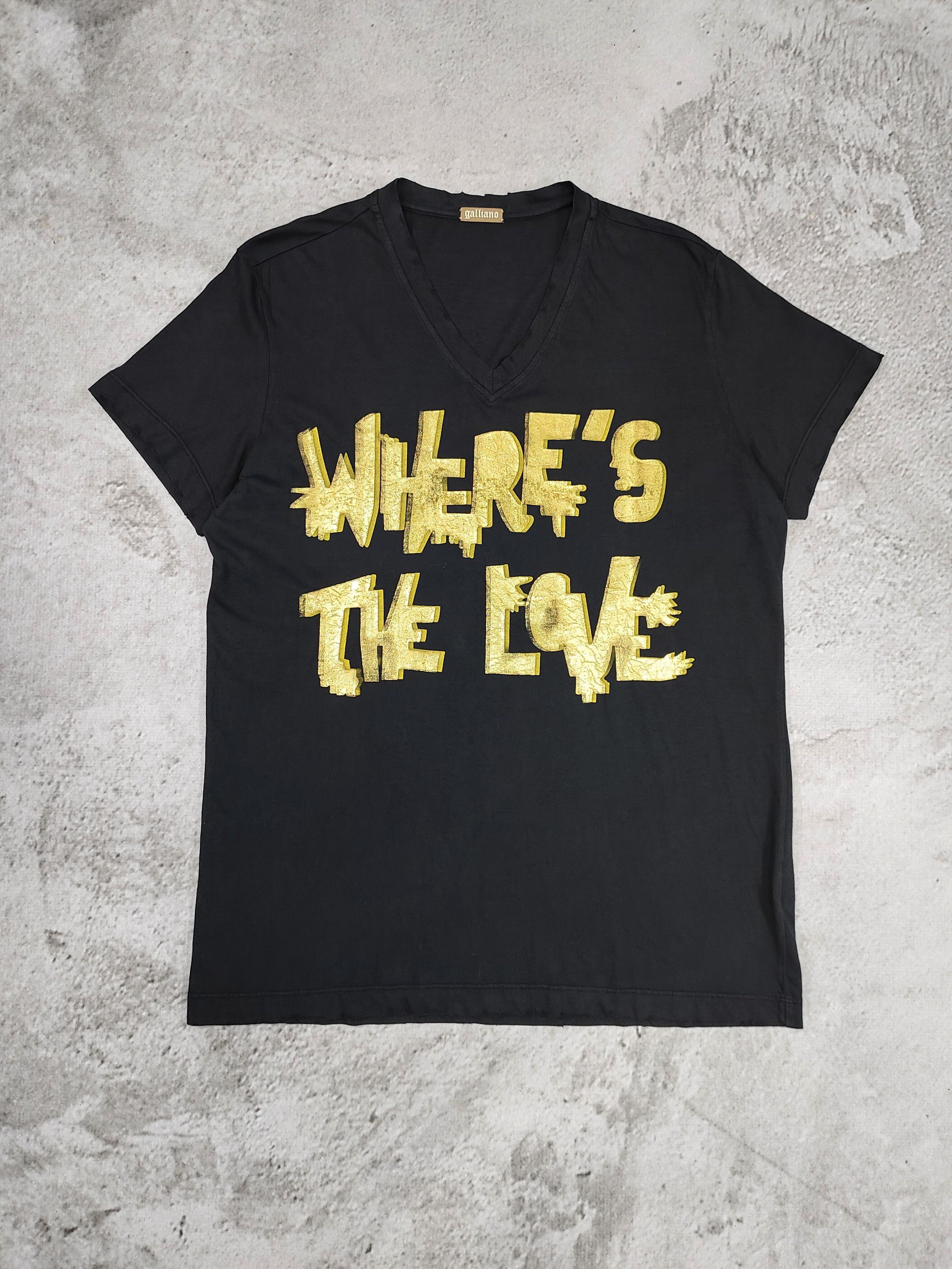 John Galliano 2000s Galliano Distressed “WHERES THE LOVE” Glam Rock Tshirt Size US L / EU 52-54 / 3 - 1 Thumbnail