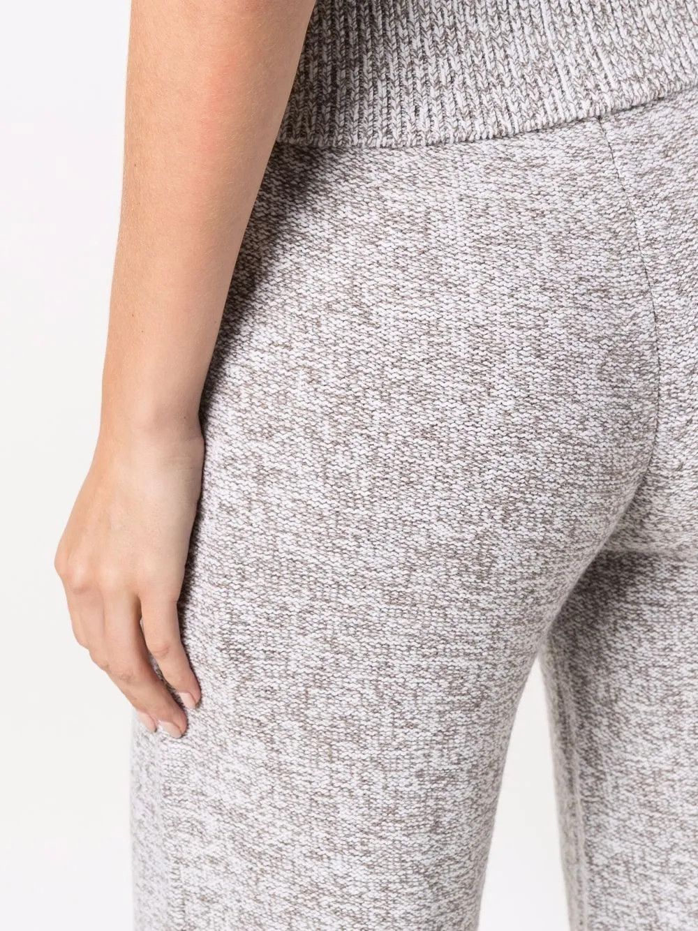 Off-White o1y1225 Sweatpant in Gray Size 26" / US 2 / IT 38 - 4 Thumbnail