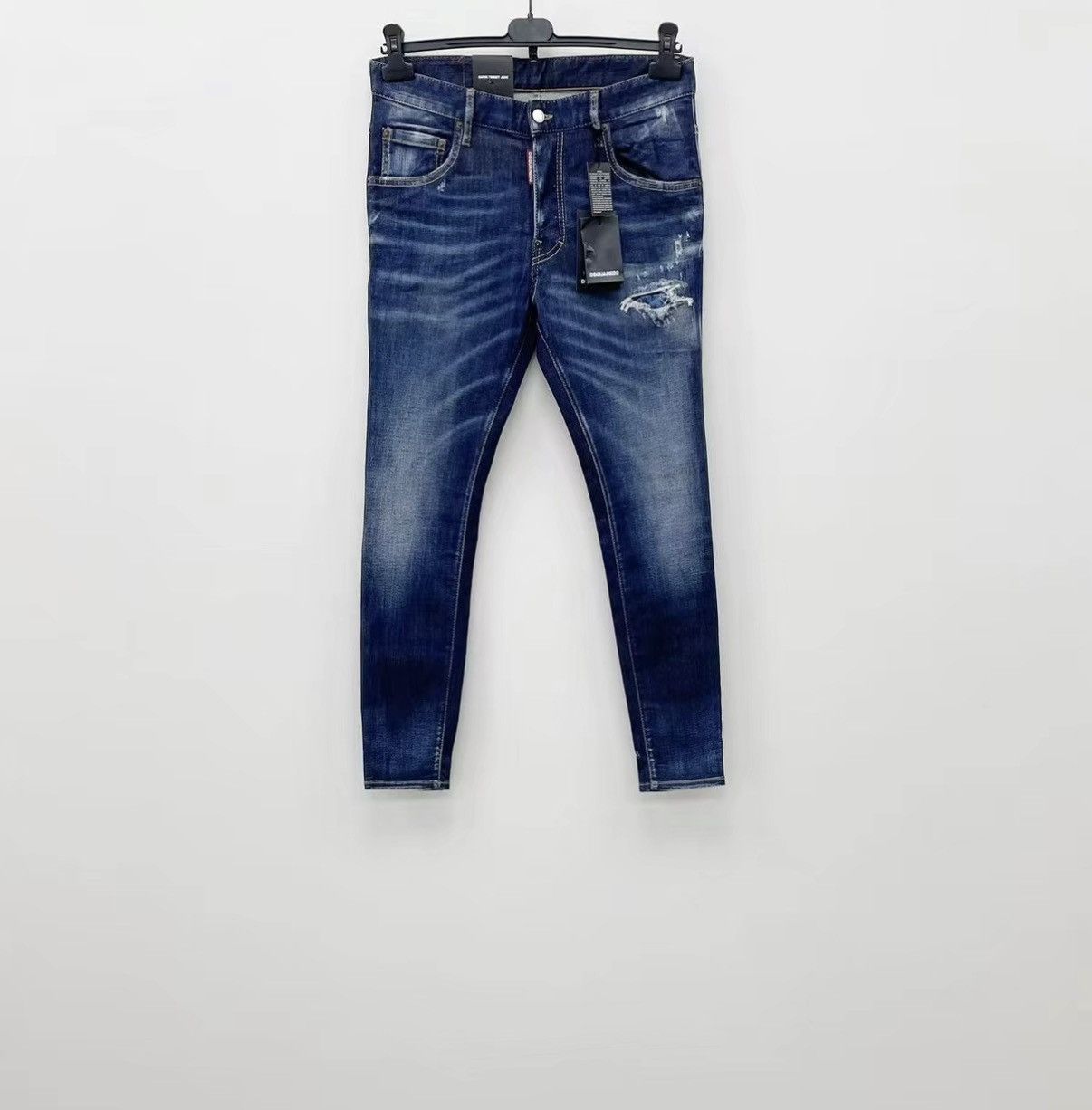 Dsquared2 DSQUARED2 (D2) Stretch Washed Slim Fit Jeans J30 Size US 28 / EU 44 - 1 Thumbnail