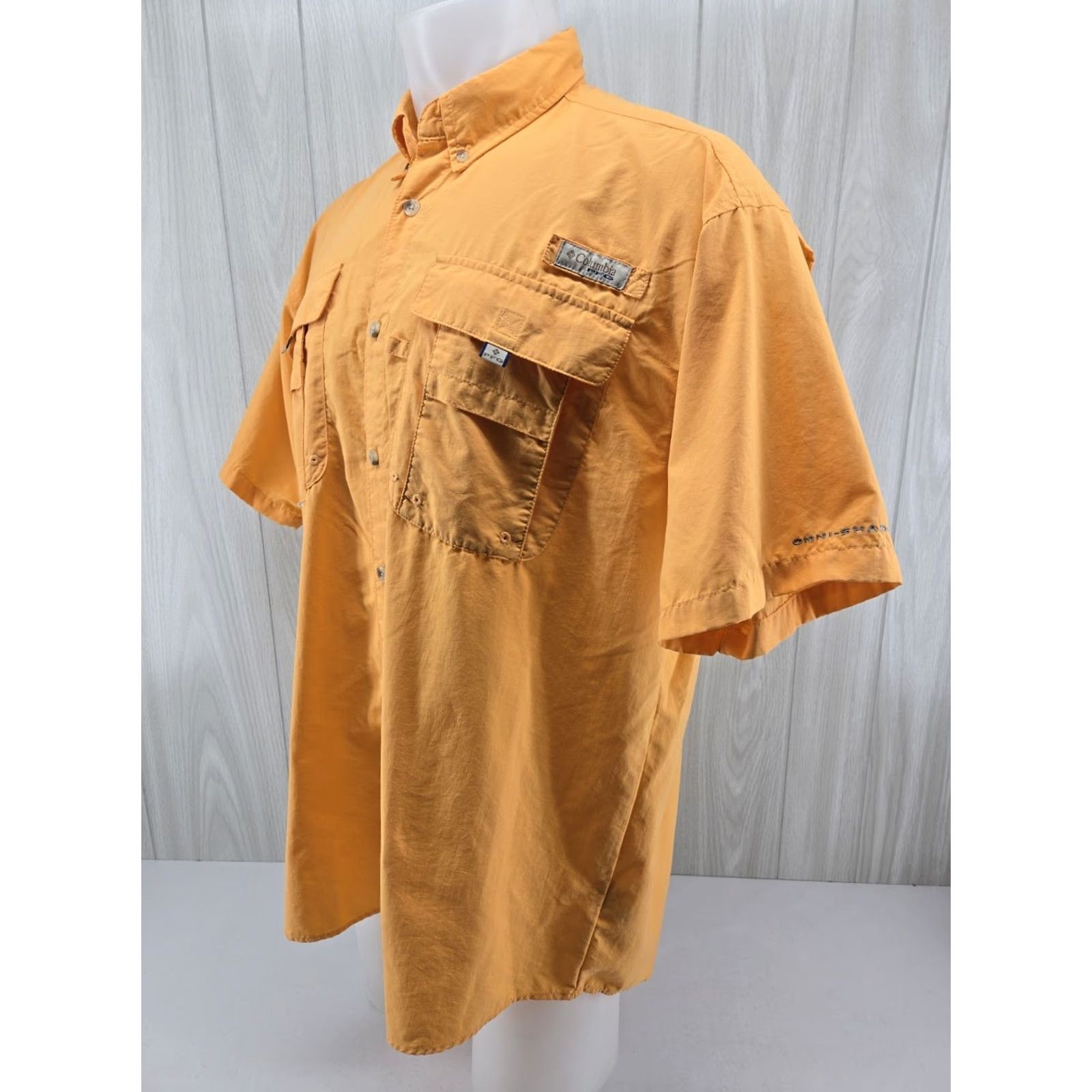 Vintage VINTAGE Columbia PFG Omni-Shade Orange Button-Down Shirt Large Men Short Sleeve Collared Button-Up Shirt Size US L / EU 52-54 / 3 - 3 Thumbnail