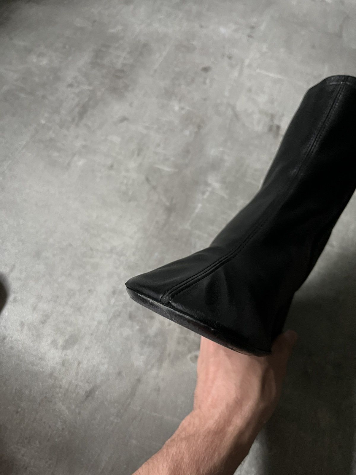 Balenciaga Balenciaga F/W 2022 Glove Boots leather black Size US 9 / EU 42 - 20 Thumbnail