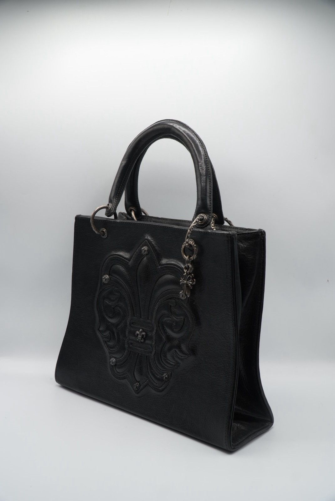Chrome Hearts Chrome Hearts 90s Grained Calfskin Fleur De Lis Leather Bag Size ONE SIZE - 4 Thumbnail