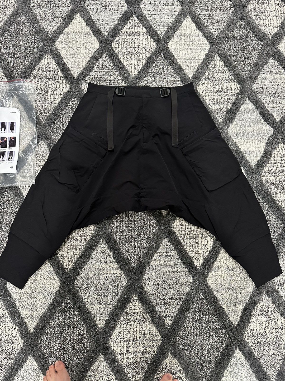 image of Acronym P30A-Ds - Xs / Blk in Black, Men's (Size 32)