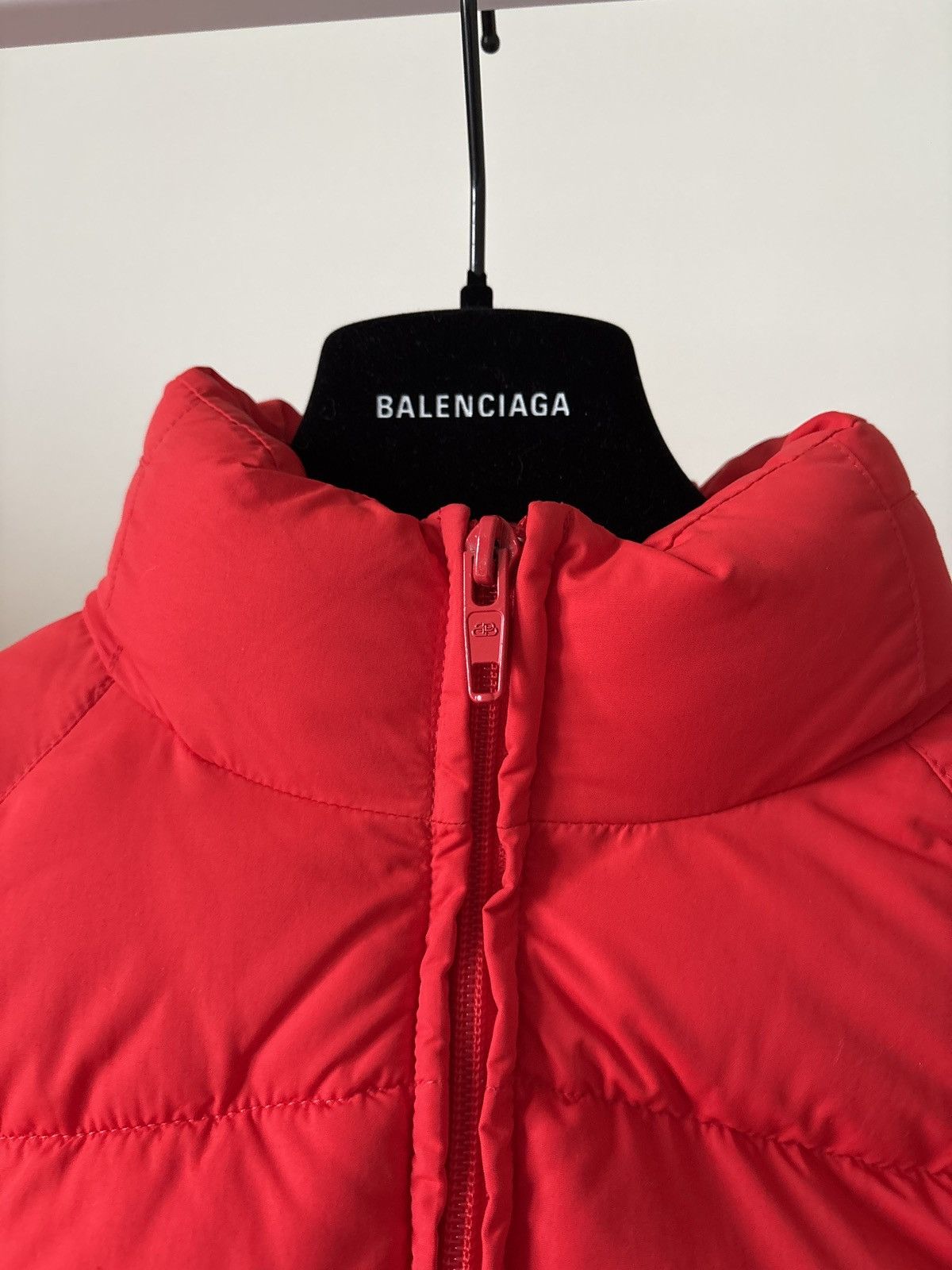 Balenciaga Balenciaga football puffer Size US S / EU 44-46 / 1 - 2 Thumbnail
