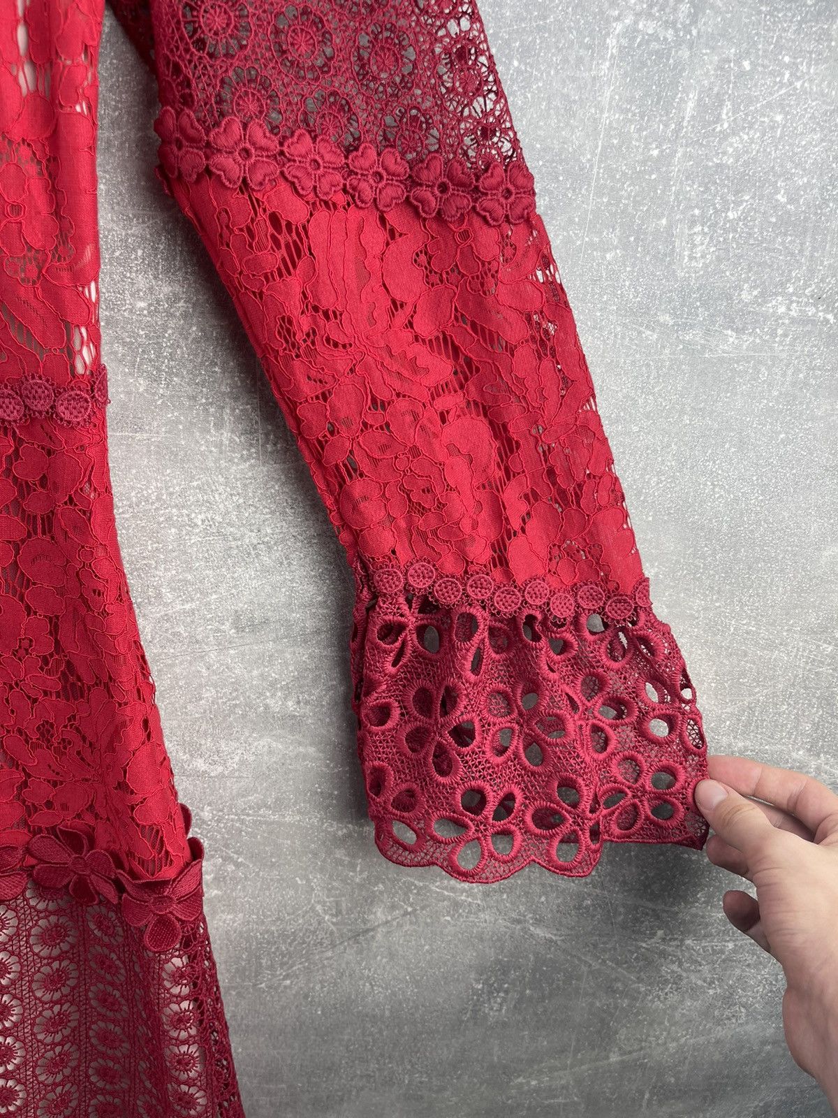 Love Moschino × Moschino Moschino Boutique Knitted Red Flowers Mesh Pullover Dress Size M / US 6-8 / IT 42-44 - 5 Thumbnail