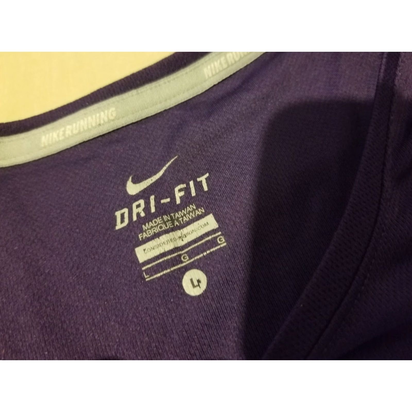 Nike Nike Shirt Womens Large Purple Athletic Gym Workout T-Shirt Size L / US 10 / IT 46 - 2 Thumbnail