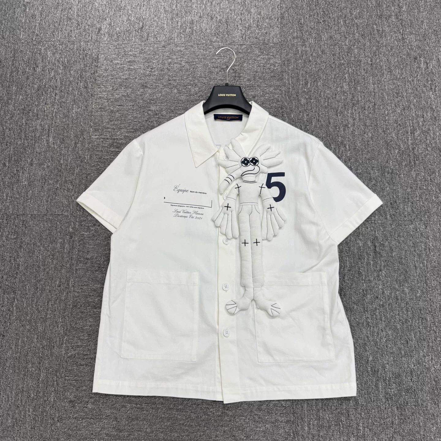 Louis Vuitton Louis Vuitton LV Doll Short-Sleeve Shirt Size US S / EU 44-46 / 1 - 1 Thumbnail