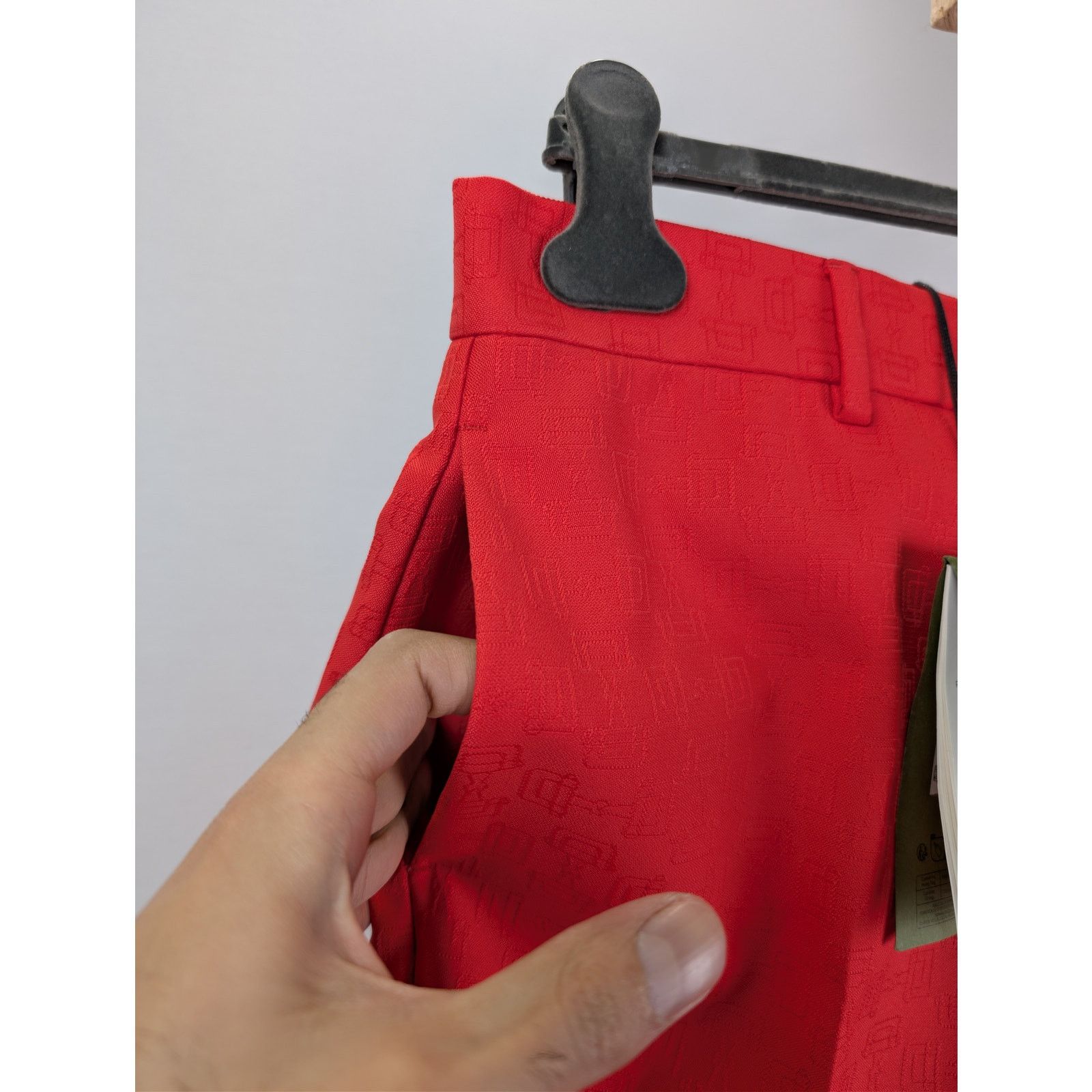 Gucci o1rshd1 Formal Pants in Red Size US 32 / EU 48 - 5 Thumbnail