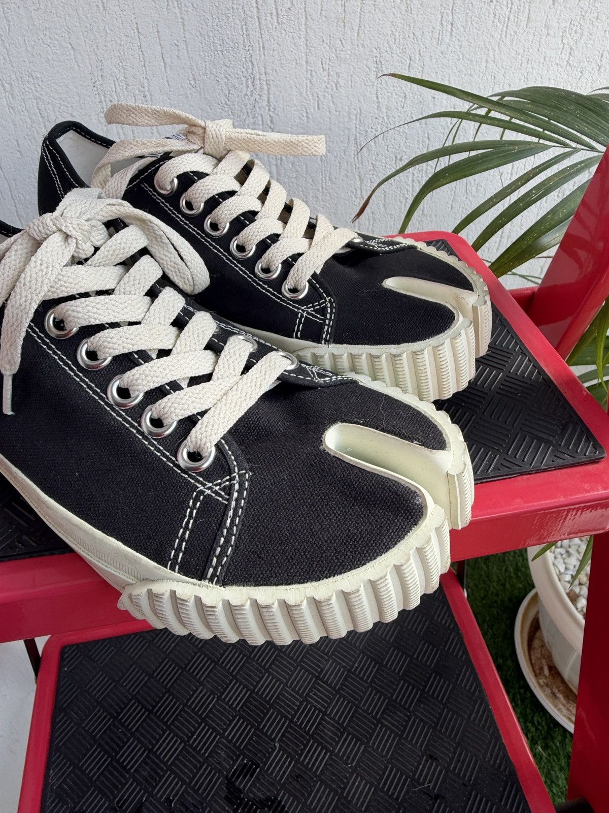 Maison Margiela tabi canvas sneakers Size US 6 / IT 36 - 9 Thumbnail