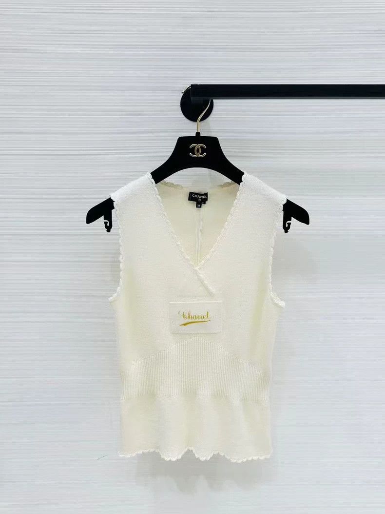 Chanel 24K autumn and winter wool letter logo embroidered
