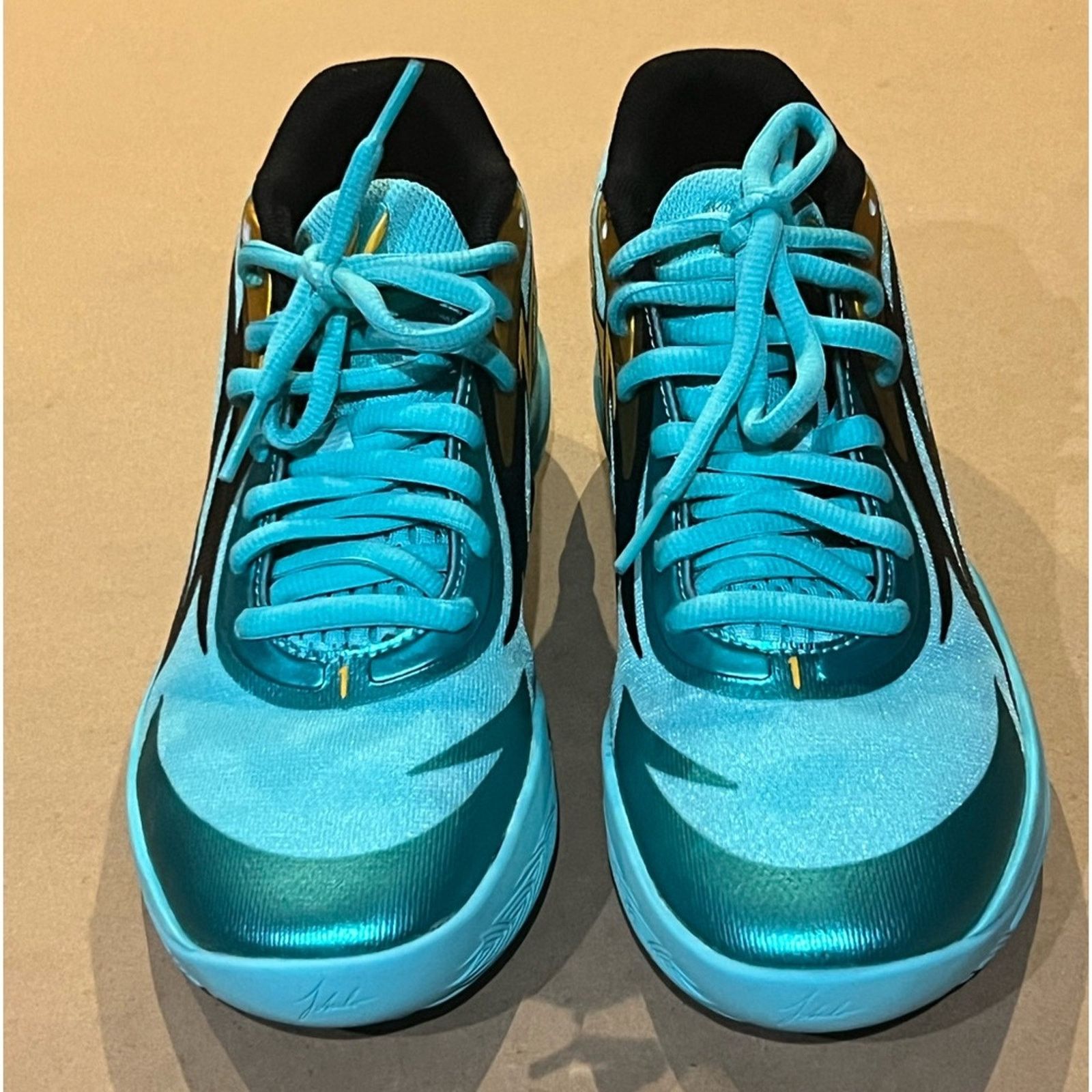 Puma PUMA MB.02 JR Mid Honeycomb (kids) size 5 Elektro Aqua Teal Size US 5 / EU 37 - 10 Thumbnail