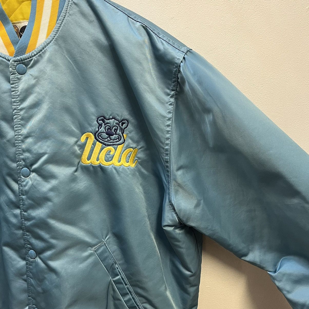 Starter × Vintage Vintage Starter UCLA Bruins Satin Jacket Size US XL / EU 56 / 4 - 7 Thumbnail