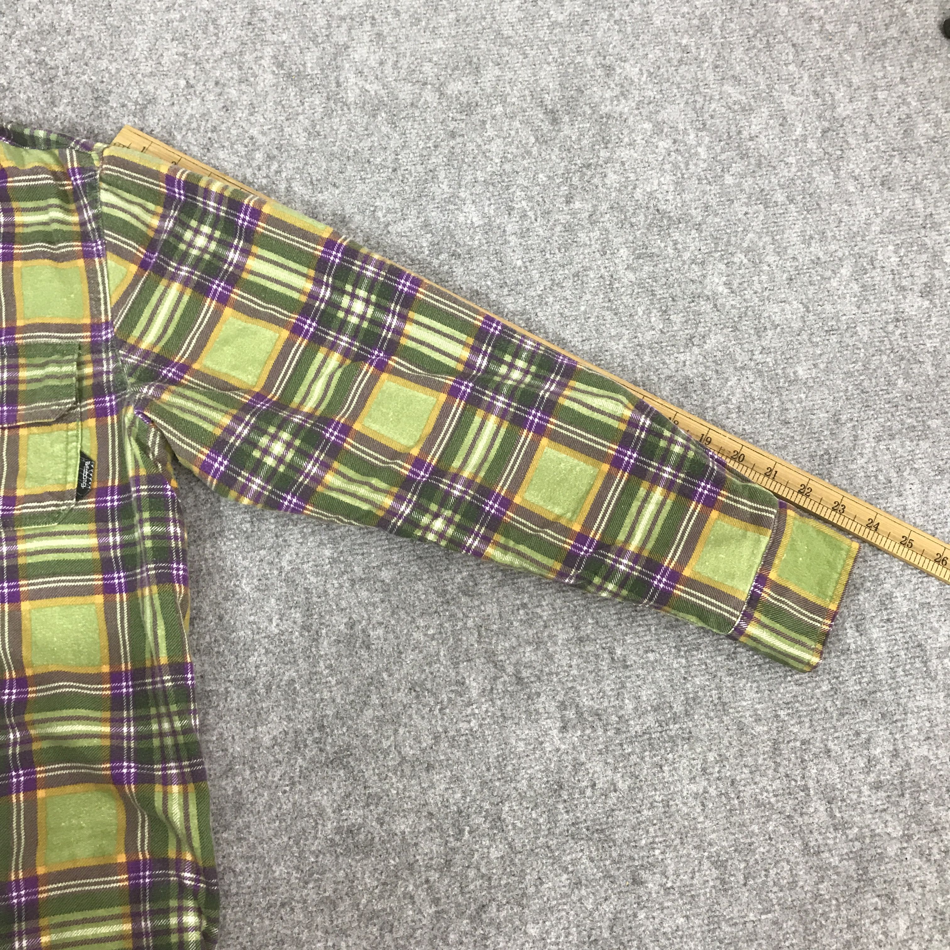 Billabong BILLABONG TARTAN BUTTON UP SHIRT K62B16 Size US M / EU 48-50 / 2 - 6 Thumbnail