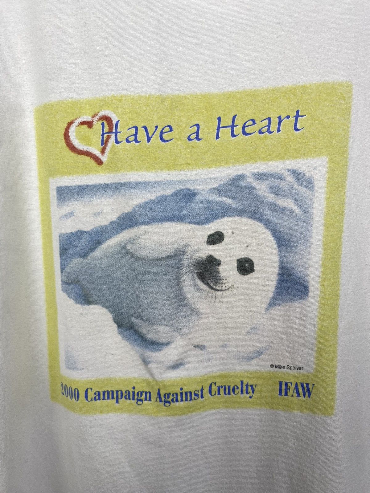 Habitat × Native × Vintage Vintage 2000 IFAW Have a Heart Mike Speiser t-shirt Size US L / EU 52-54 / 3 - 11 Thumbnail