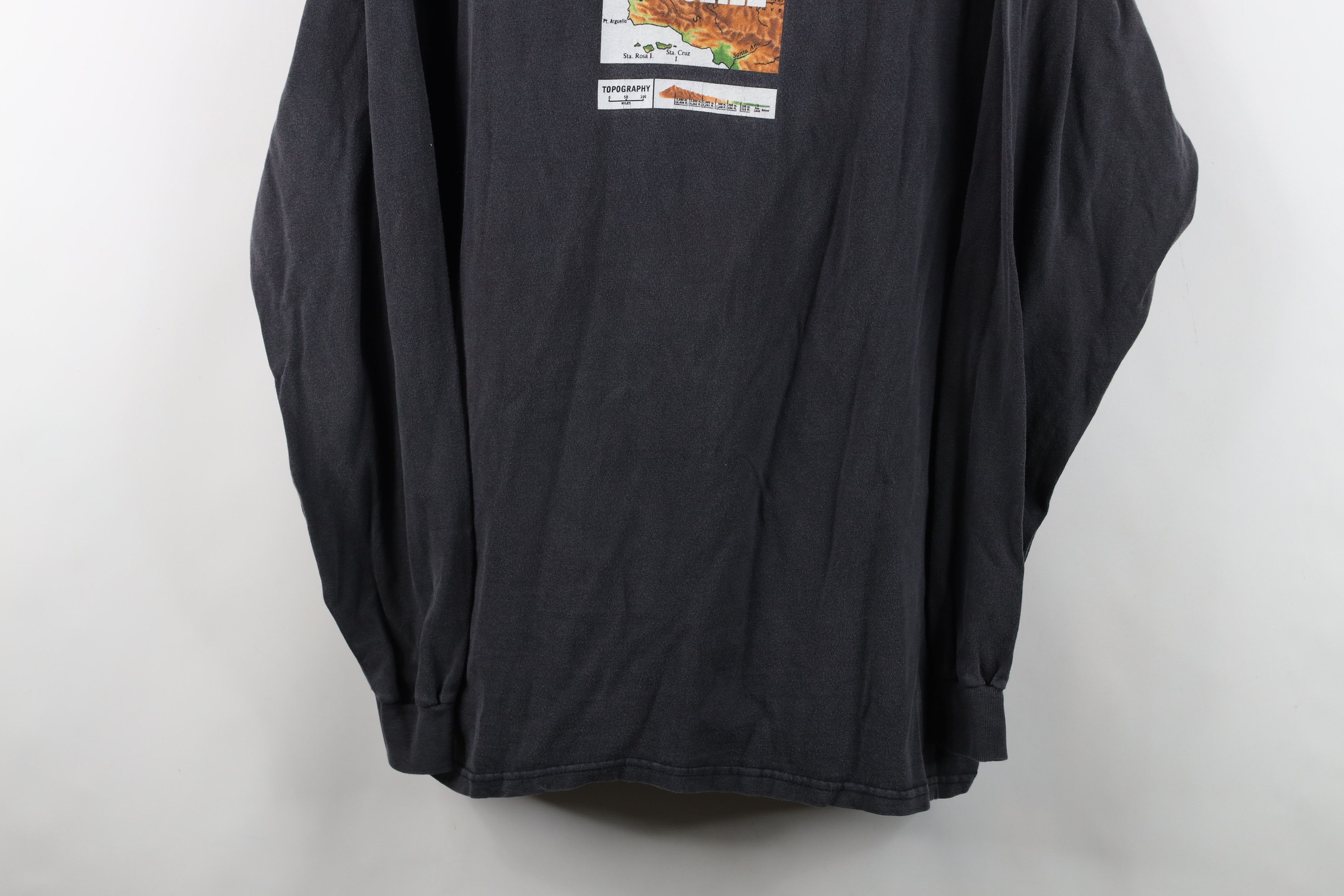 The North Face Vintage 90s The North Face Map Long Sleeve T-Shirt Size US XL / EU 56 / 4 - 3 Thumbnail