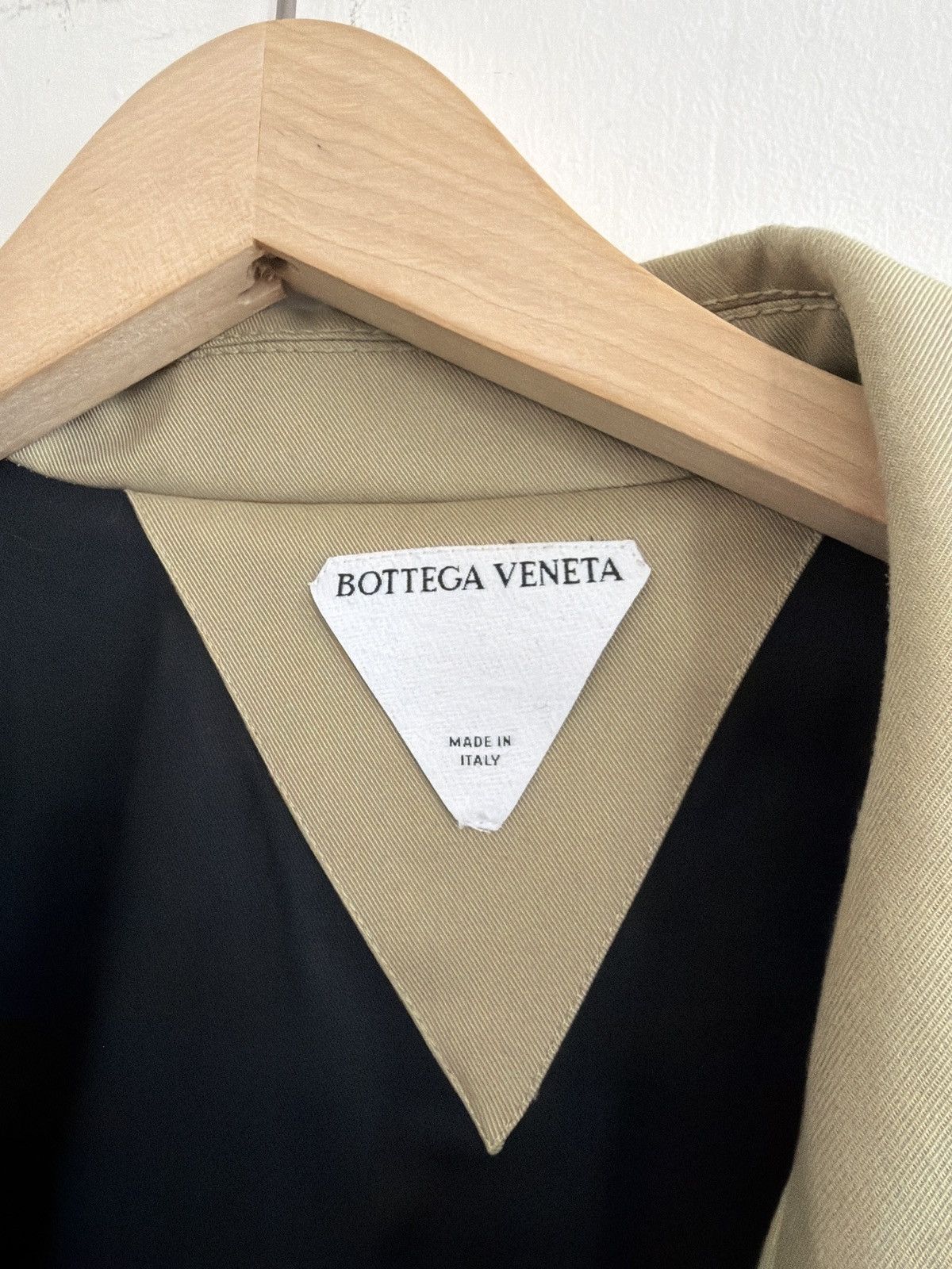 Bottega Veneta Fine Compact Cotton Twill Cropped Trench Coat Size US S / EU 44-46 / 1 - 8 Thumbnail
