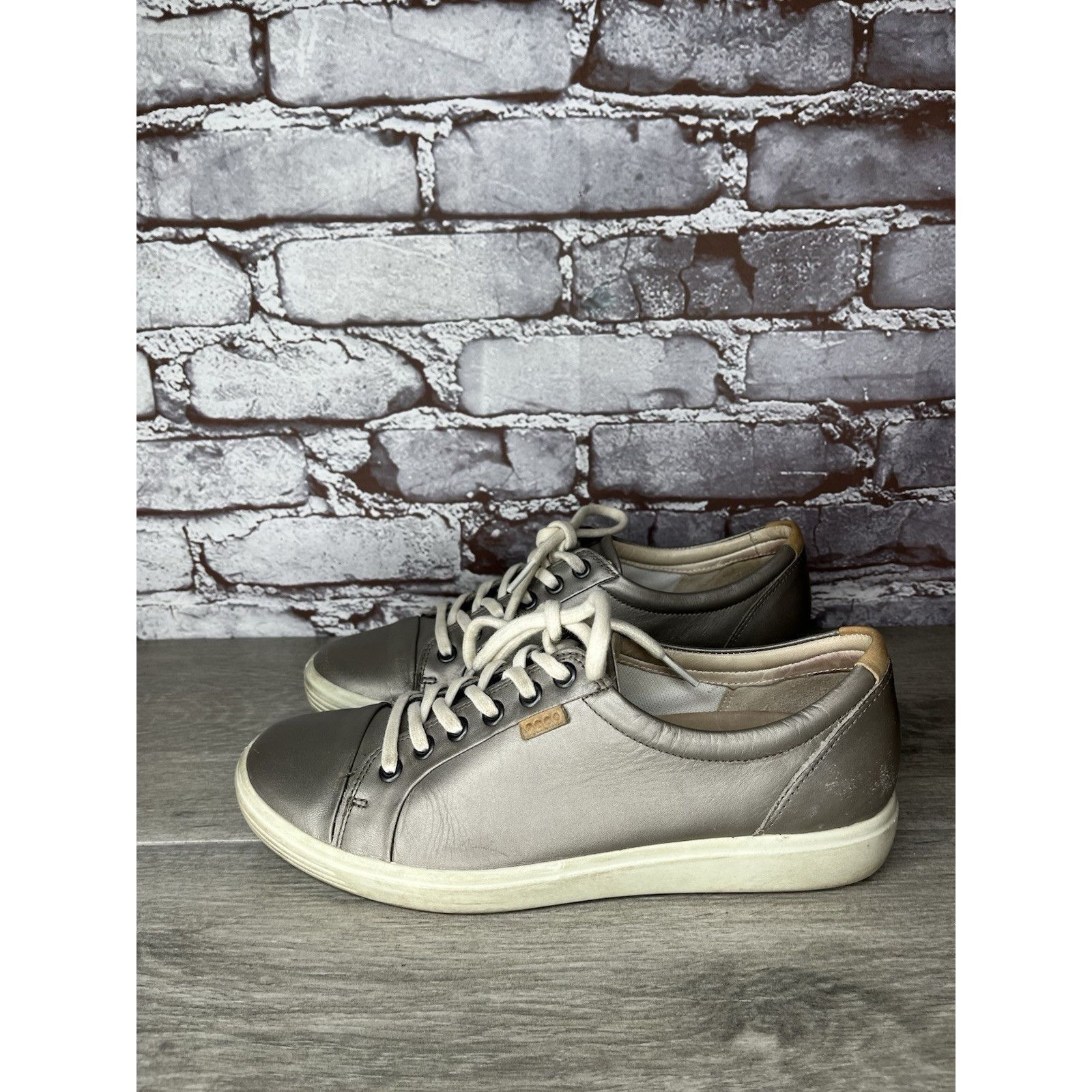 Ecco ECCO Soft 7 Stone Metallic Silver Leather Casual Sneakers Wo Size US 9 / IT 39 - 14 Thumbnail