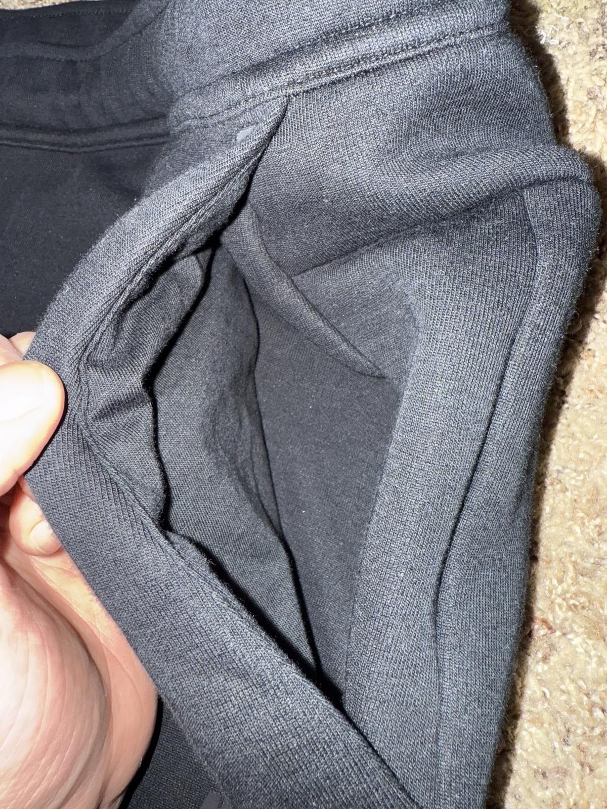 Nike Nike Men’s Sportswear Black Tech Fleece Sweatpants Sample Size US 44 / EU 60 - 3 Thumbnail