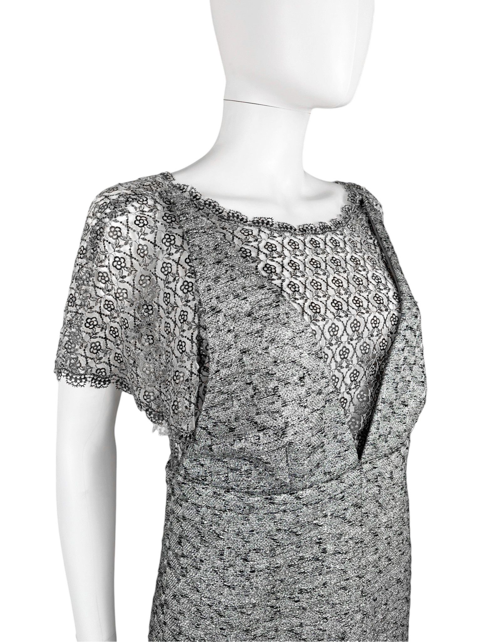 Chanel by Karl Lagerfield Resort 2014 Silver Tweed Lace Dress Size M / US 6-8 / IT 42-44 - 6 Thumbnail