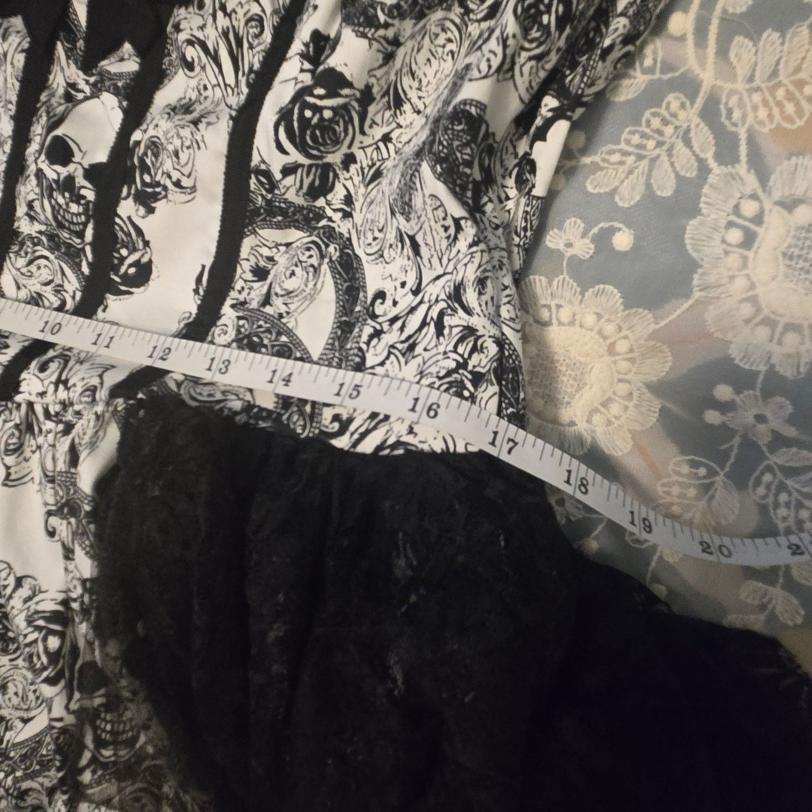 Scully H&R London Gothic Skull & Rose Lace Halter Mini Dress Size L / US 10 / IT 46 - 16 Thumbnail