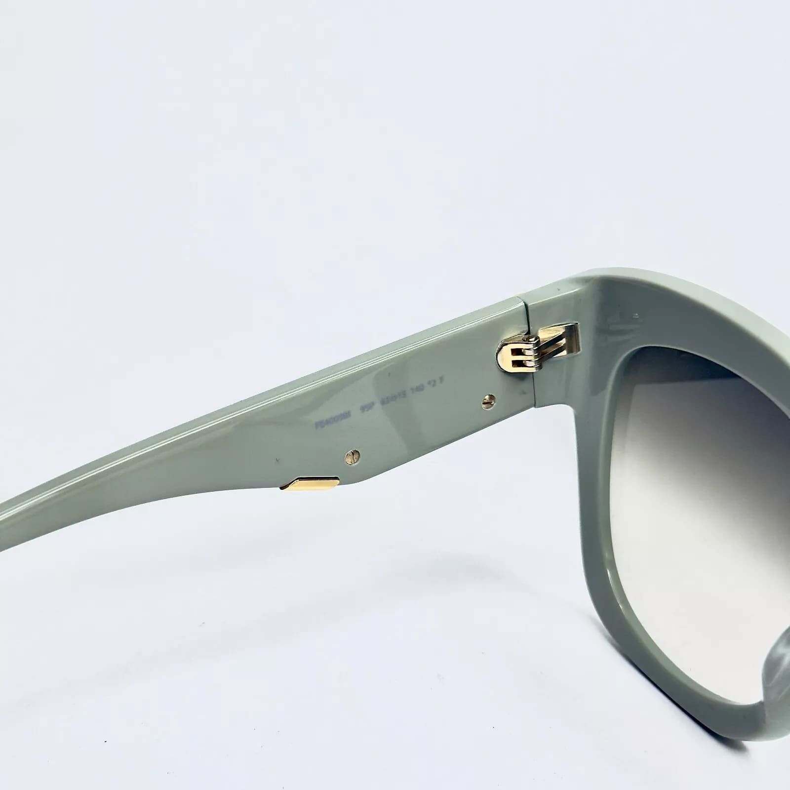 Fendi FENDI FIRST 40098 Green Fashion Sunglasses FE40098I 95P Size ONE SIZE - 5 Thumbnail
