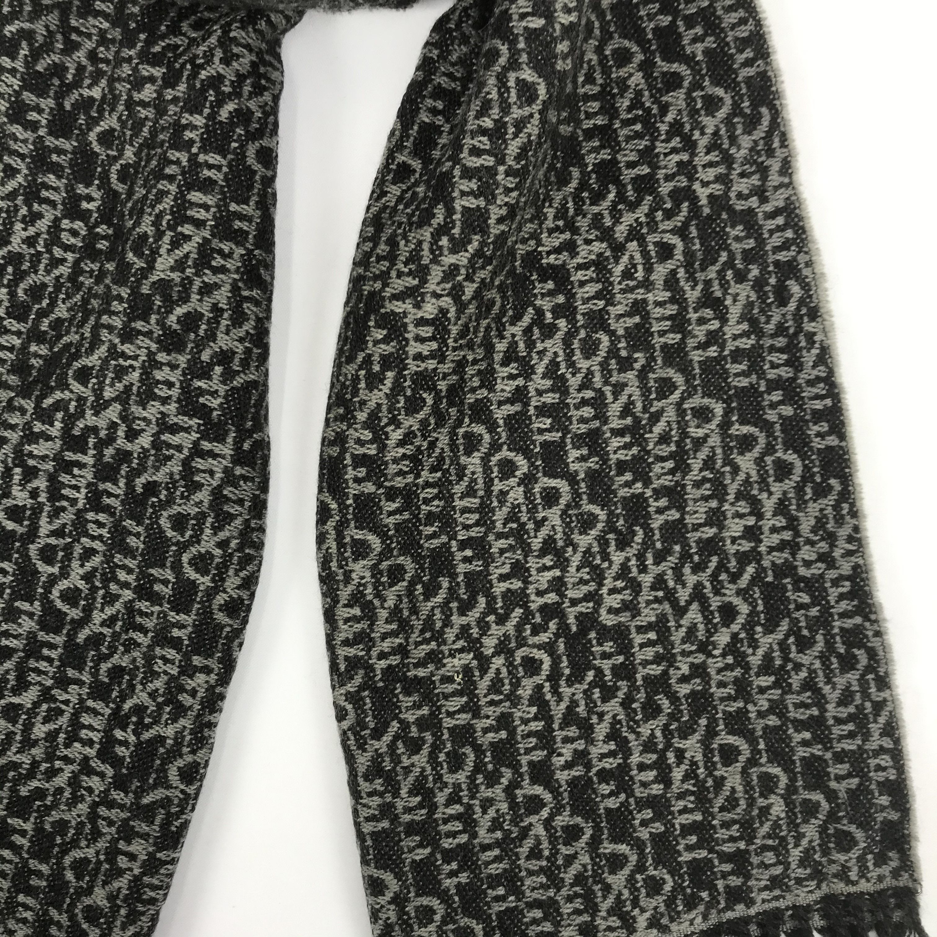 Japanese Brand Vintage Fendi Scarf Muffler Wool Scarves Size ONE SIZE - 4 Thumbnail