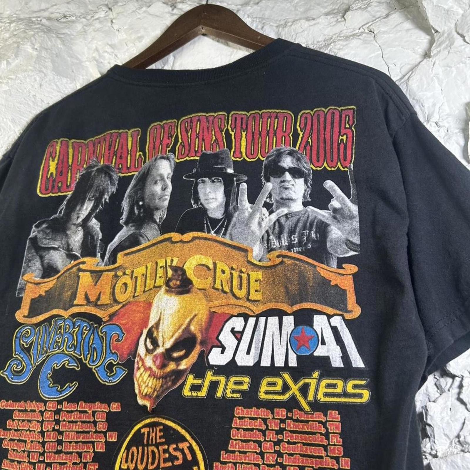 Other 2005 Motley Crue Sum 41 Carnival Of Sins Tour T-shirt Size US L / EU 52-54 / 3 - 6 Thumbnail