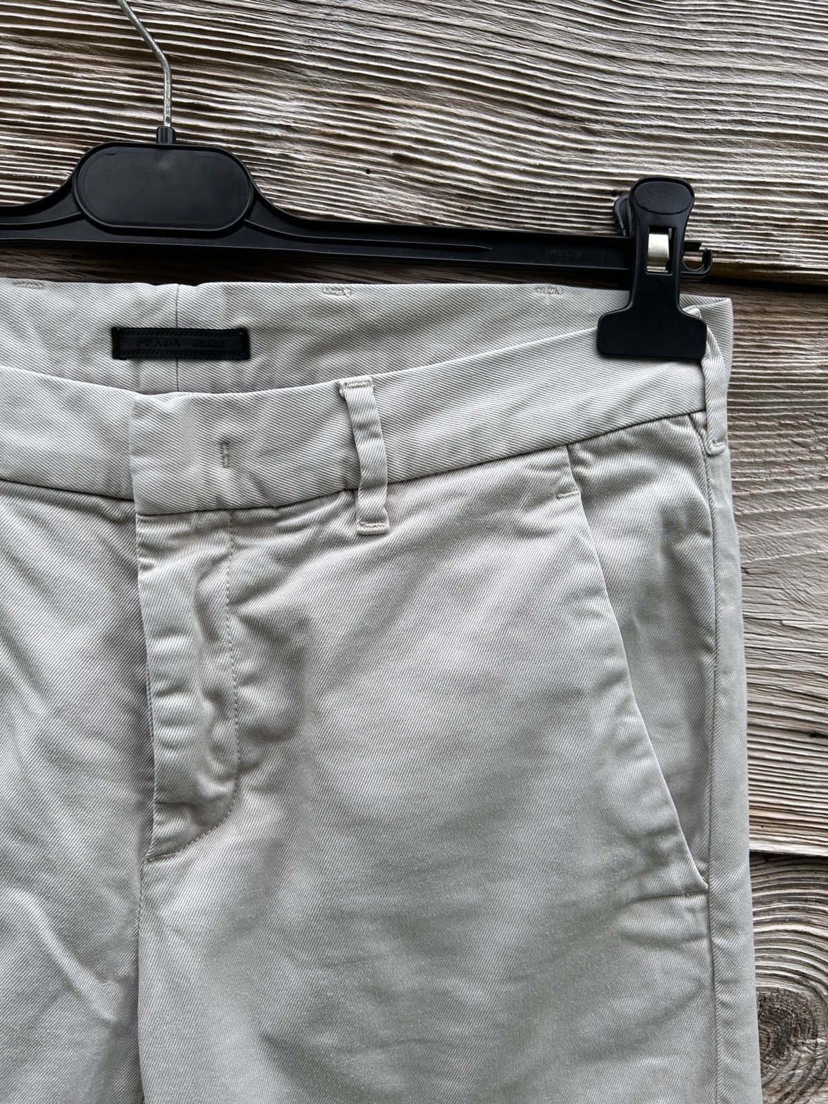 Prada Prada Casual Trousers Chino Pants 2017 In Beige Size 30 Size US 30 / EU 46 - 2 Thumbnail