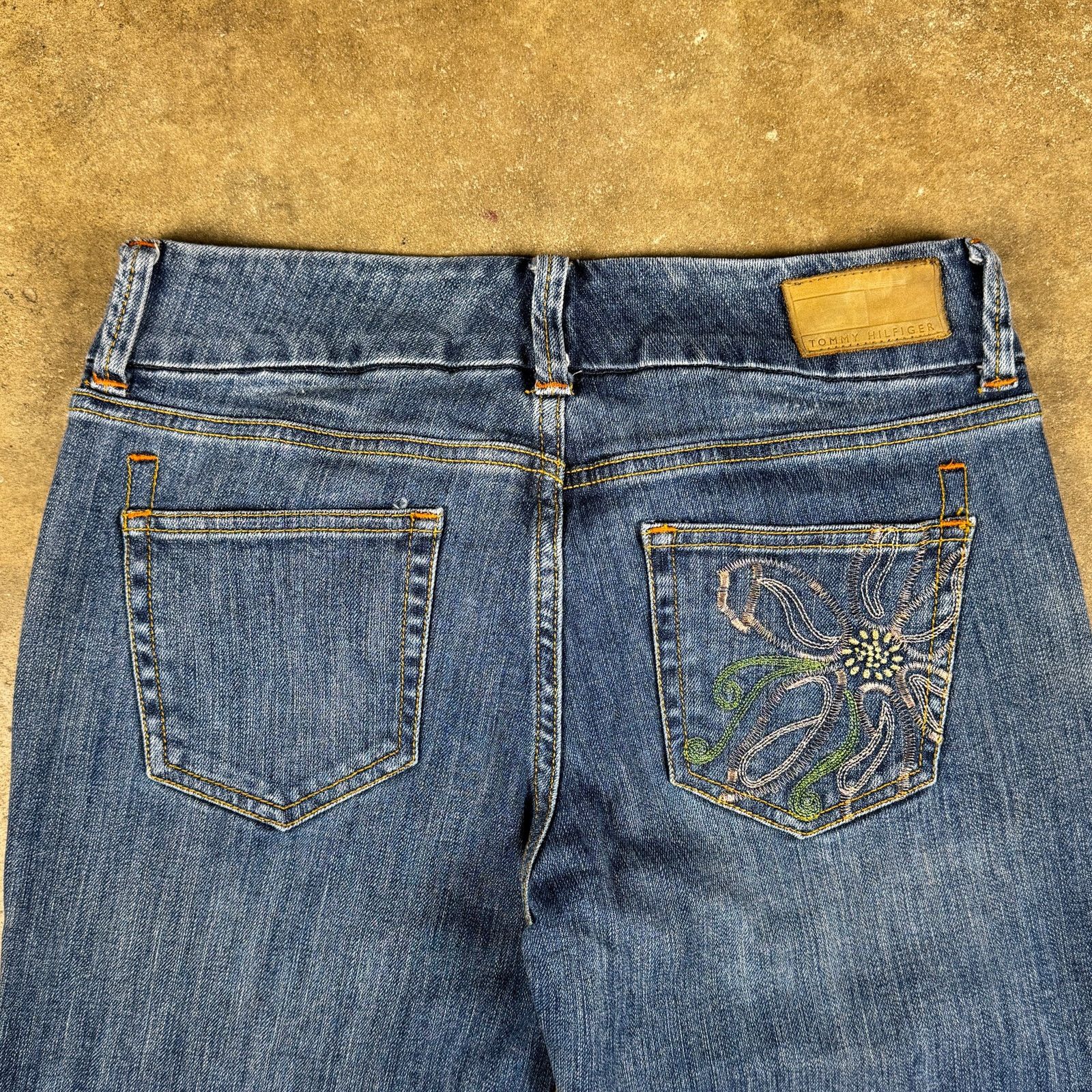 Tommy Hilfiger Vintage Y2K Tommy Hilfiger Women’s Jeans Size 4 Bootcut Size 27" / US 4 / IT 40 - 5 Thumbnail